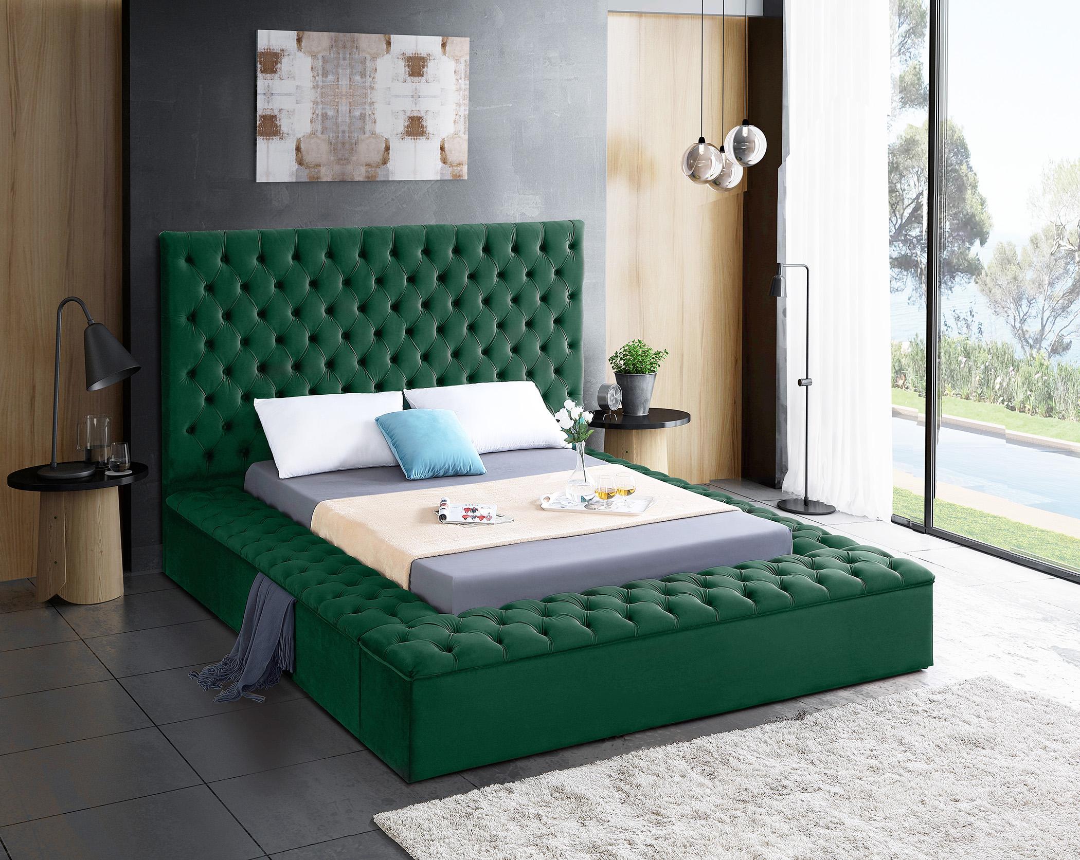

    
Green Velvet Tufted Storage Full Bed BLISS Meridian Contemporary Modern
