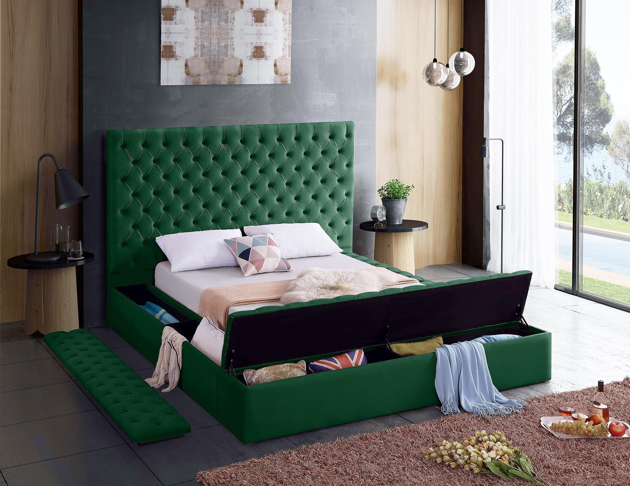 

        
Meridian Furniture BLISS Green-F Storage Bed Green Velvet 704831404258
