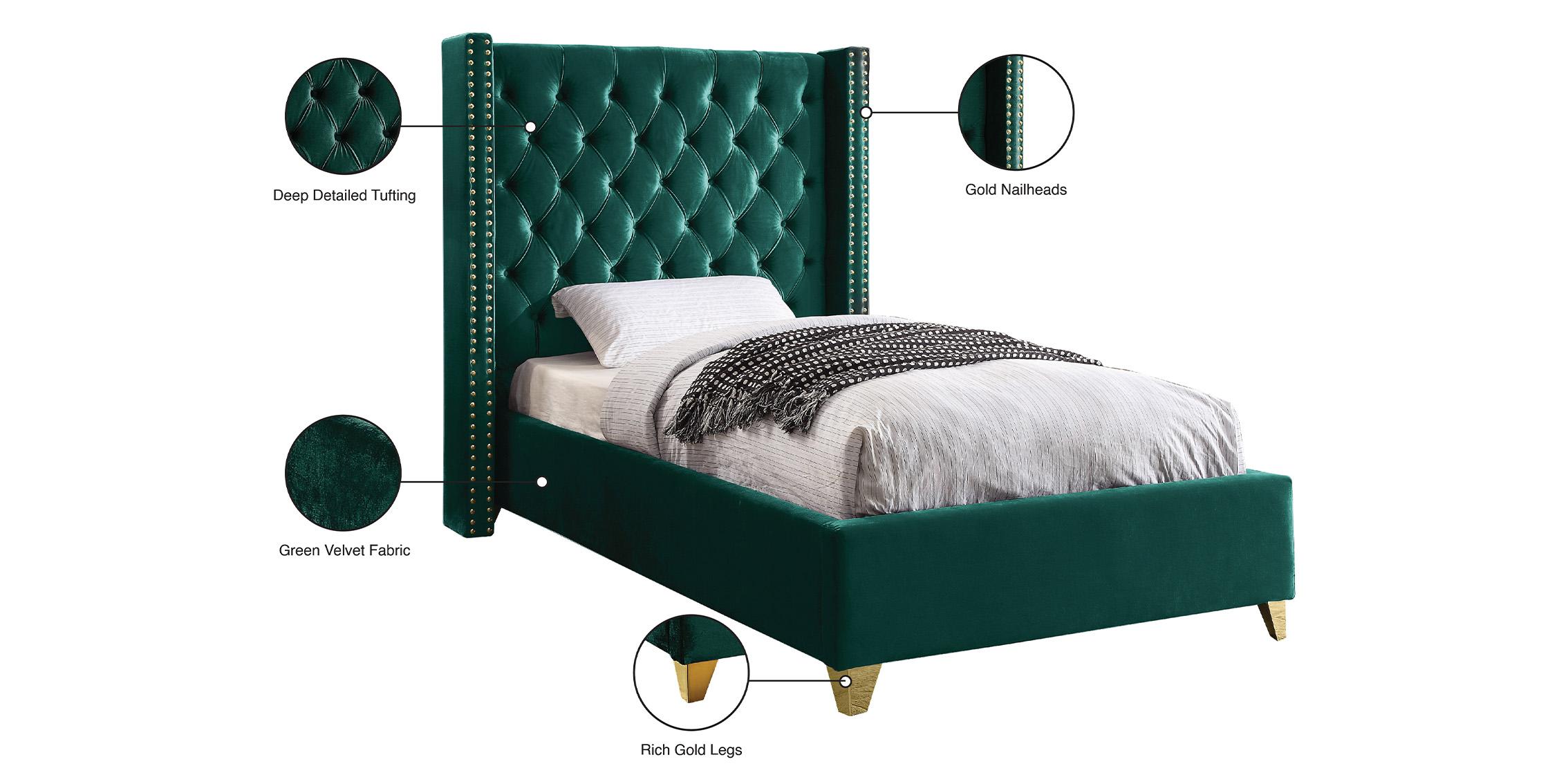 

    
Meridian Furniture BAROLO Green-T Platform Bed Green BaroloGreen-T

