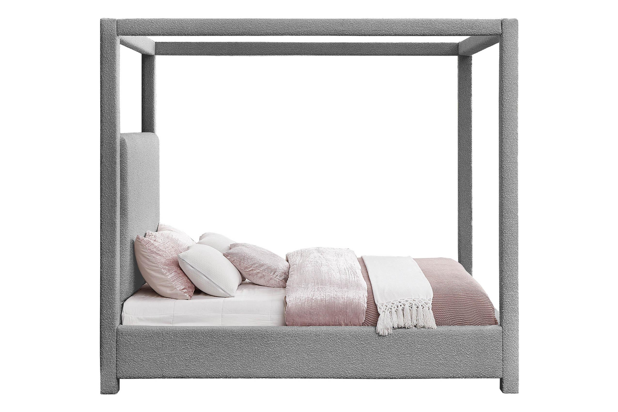 

        
Meridian Furniture EdenGrey-K Platform Bed Gray Boucle 094308310947
