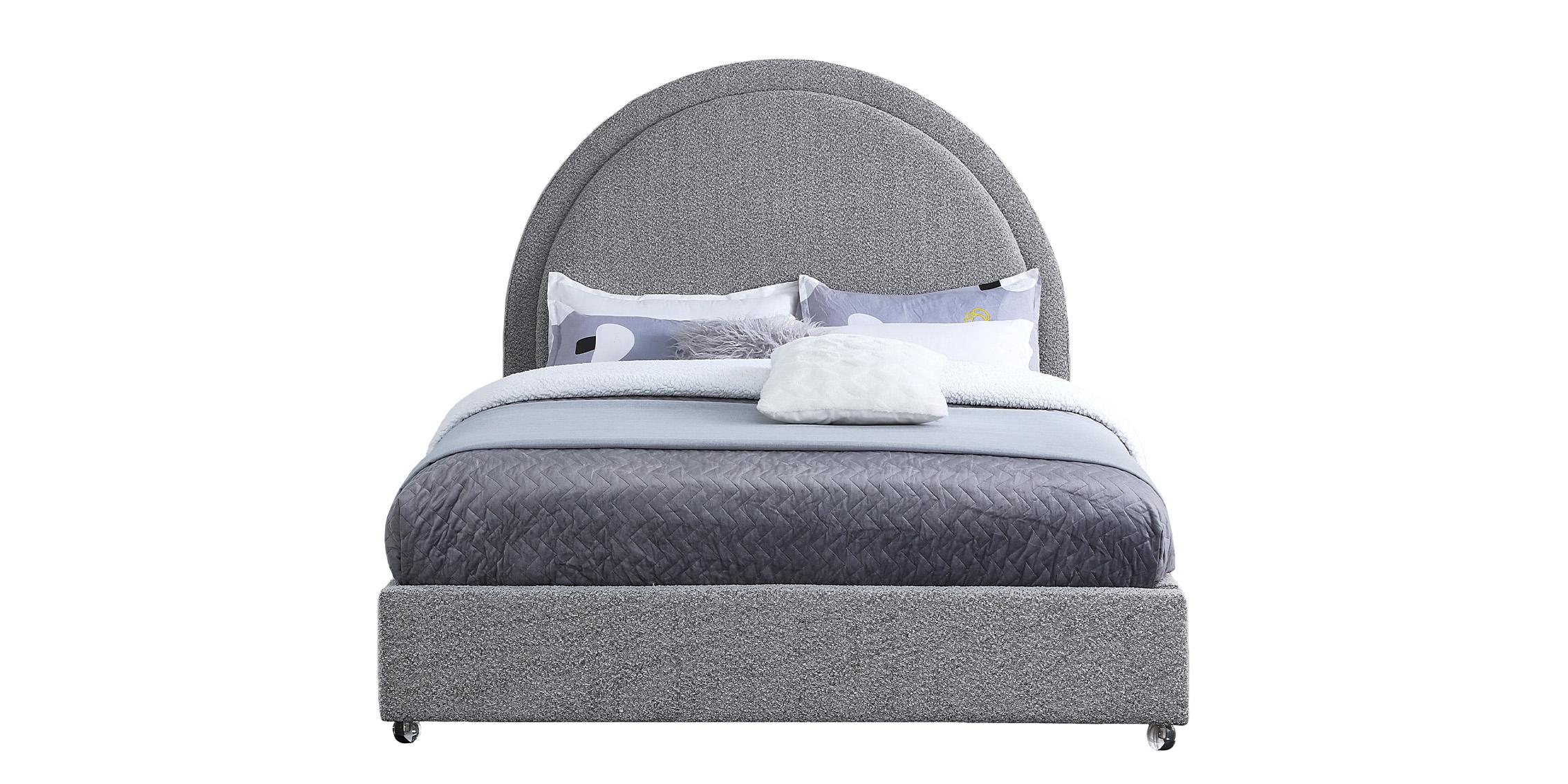 

        
Meridian Furniture MILO MiloGrey-F Platform Bed Gray Boucle Fabric 094308267982
