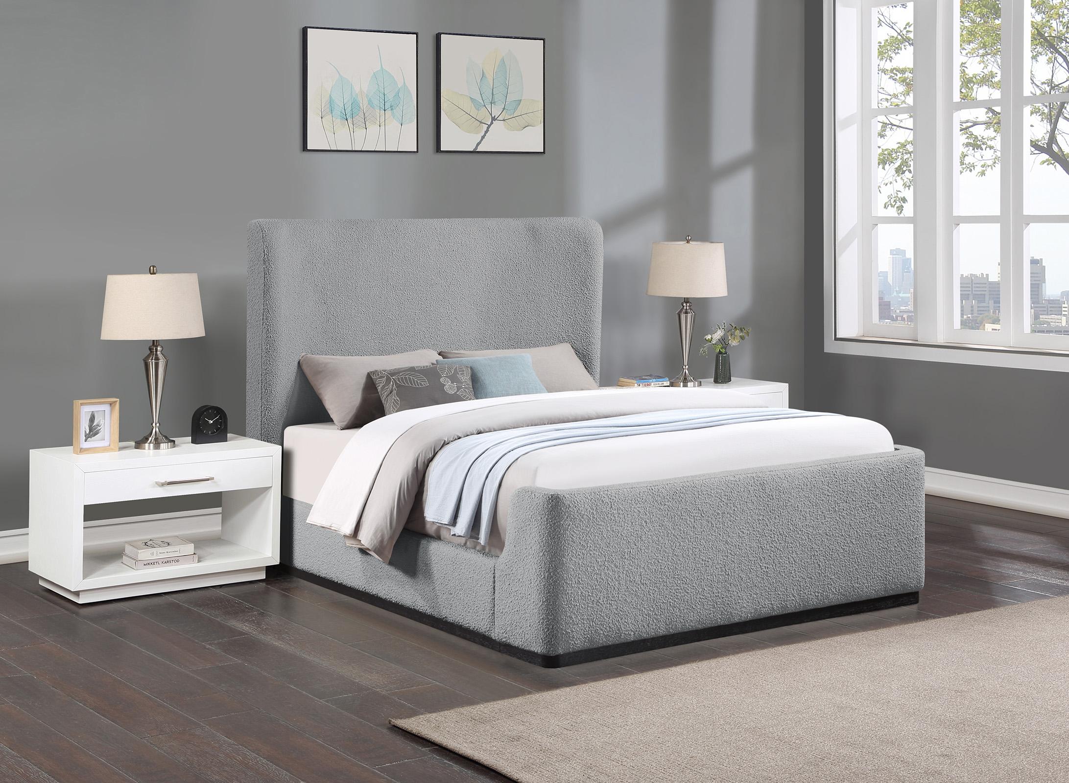 

    
Grey Boucle Fabric King Bed OLIVER OliverGrey-K Meridian Contemporary Modern

