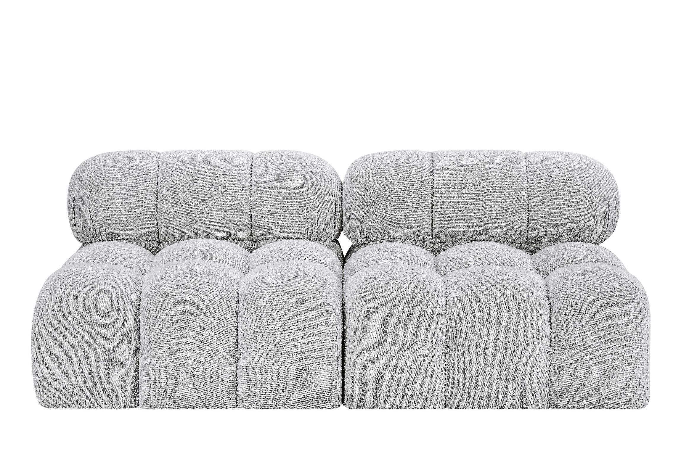 

    
611Grey-S68B Meridian Furniture Modular Sofa
