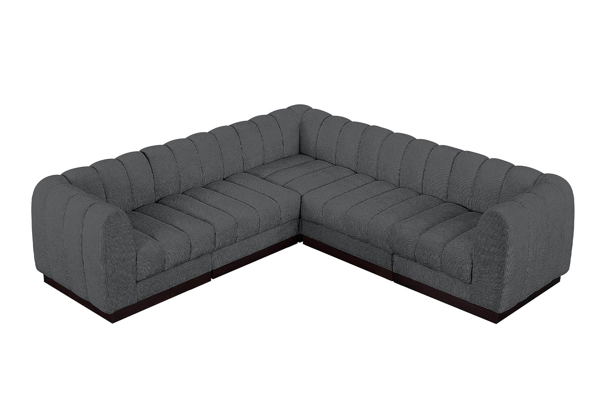 

    
Meridian Furniture QUINN 124Grey-Sec5C Modular Sectional Gray 124Grey-Sec5C
