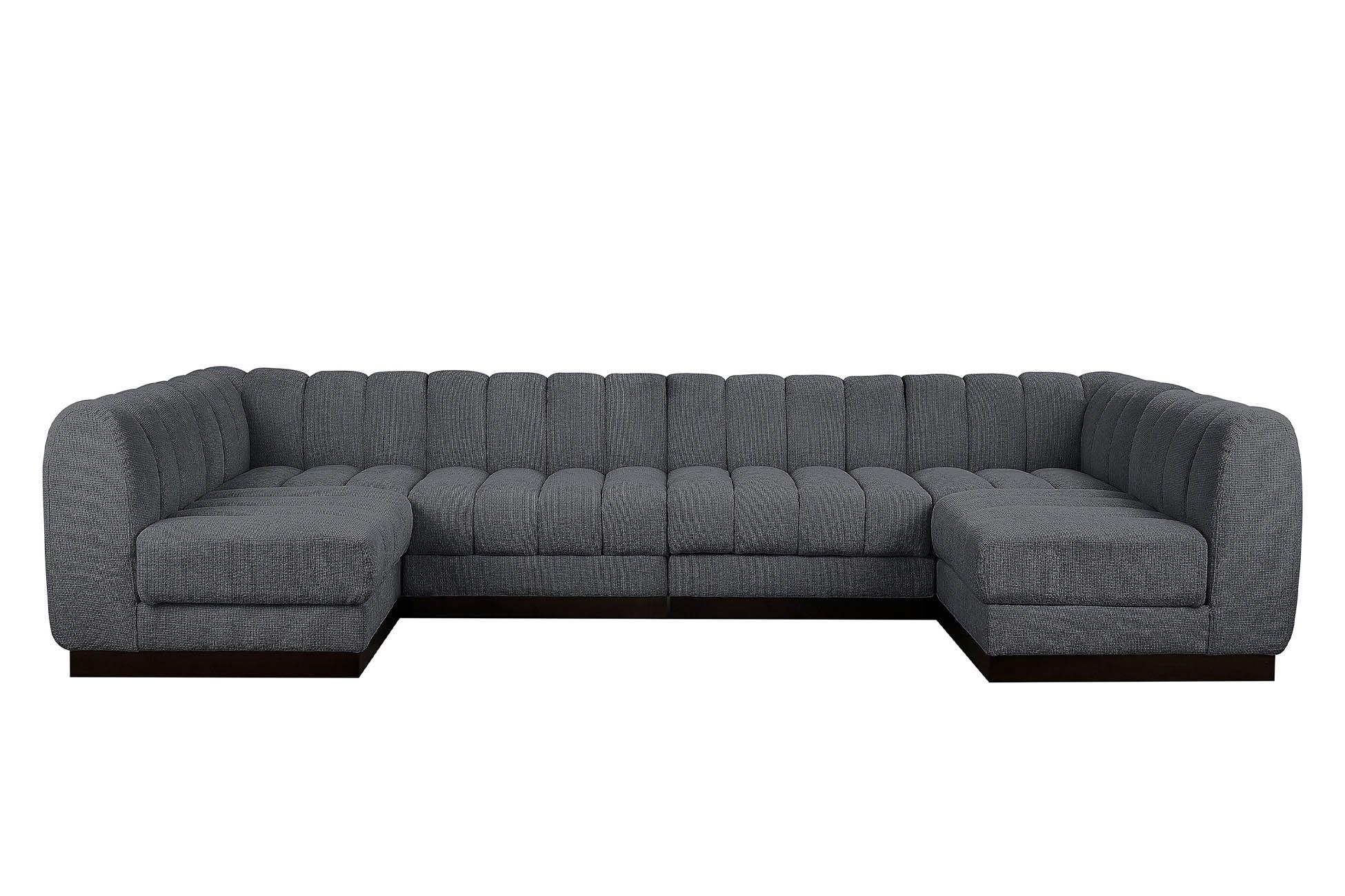 

        
Meridian Furniture QUINN 124Grey-Sec6A Modular Sectional Gray Chenille 094308312460
