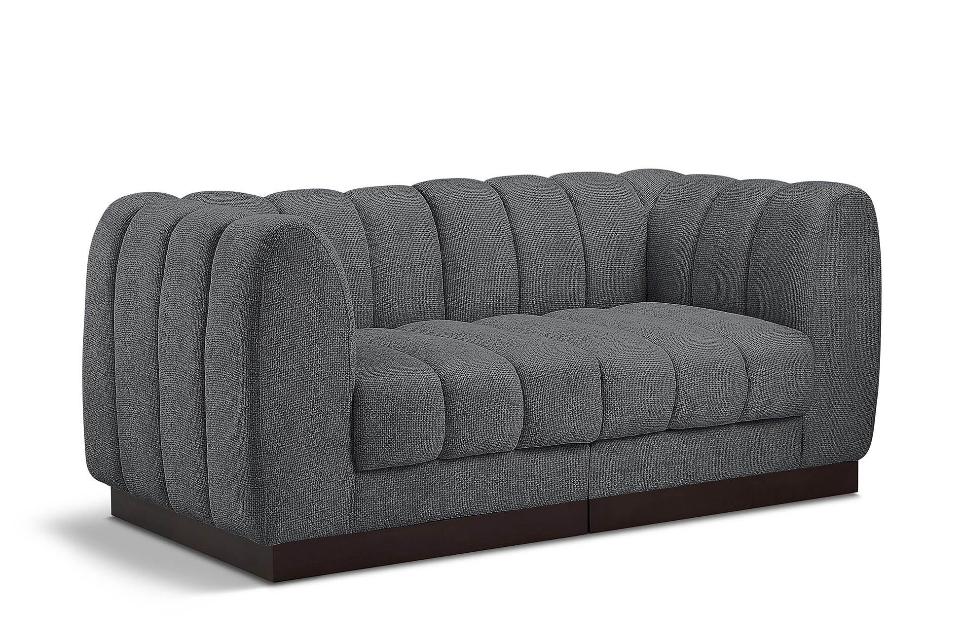 

    
Grey Chenille Modular Sofa QUINN 124Grey-S69 Meridian Contemporary Modern
