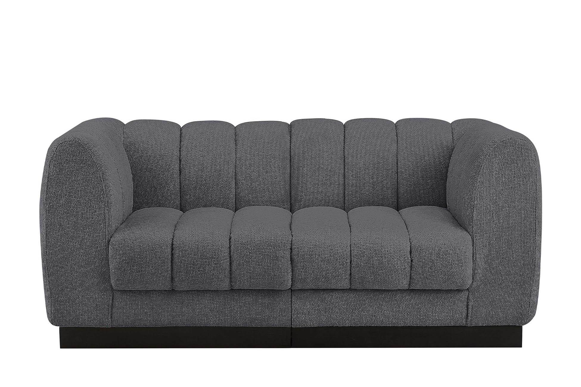 

        
Meridian Furniture QUINN 124Grey-S69 Modular Sofa Gray Chenille 094308312378
