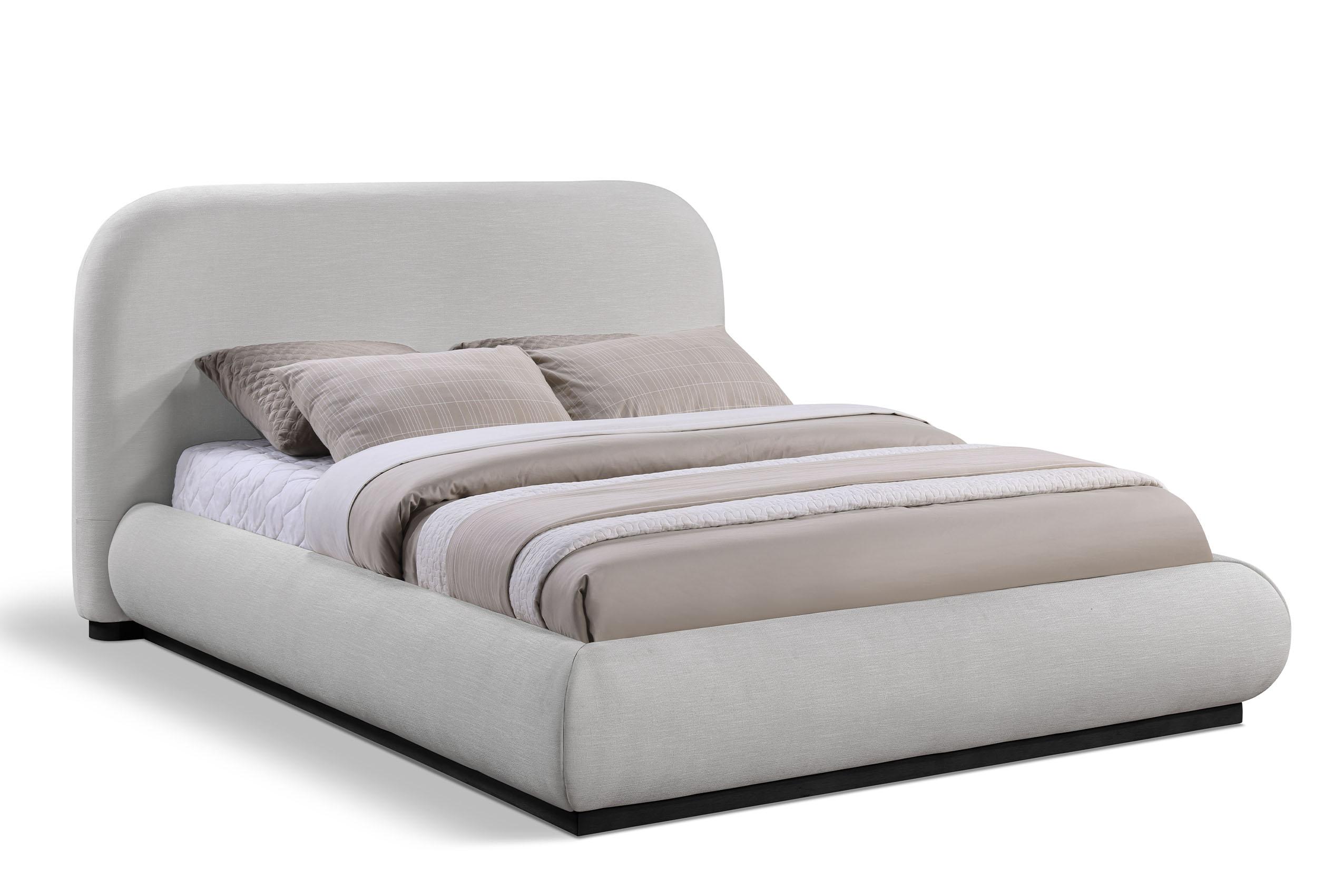 

    
Grey Chenille Platform Full Bed VAUGHN B1214Grey-F Meridian Modern Contemporary
