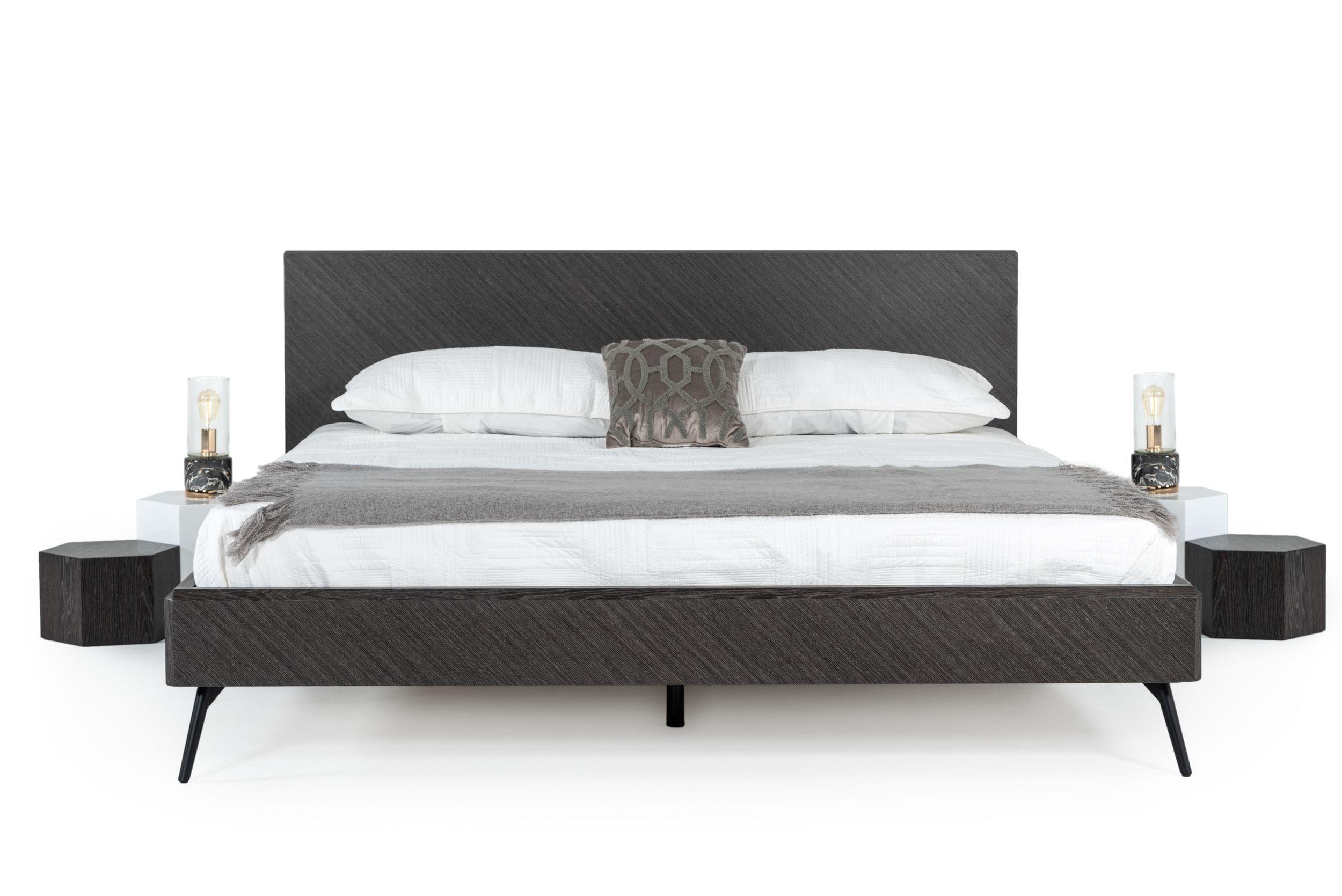 

    
Grey Elm King Size Bed + 2 End Tables by VIG Furniture Modrest Gaige
