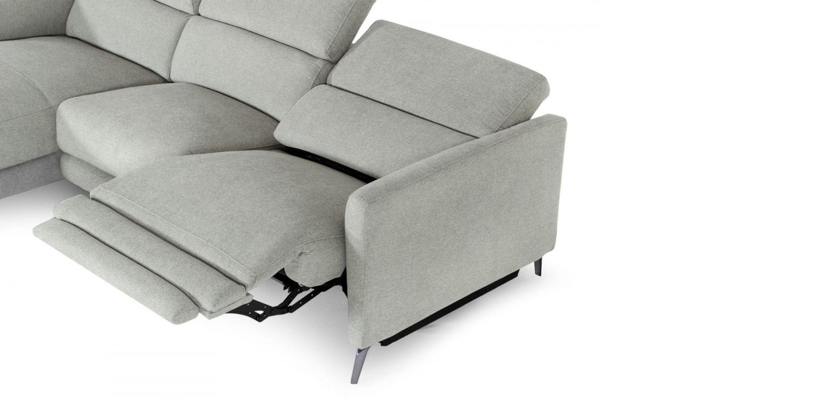 

                    
Buy Grey Fabric LEFT Sectional Sofa VIG Divani Casa Lupita Modern Contemporary
