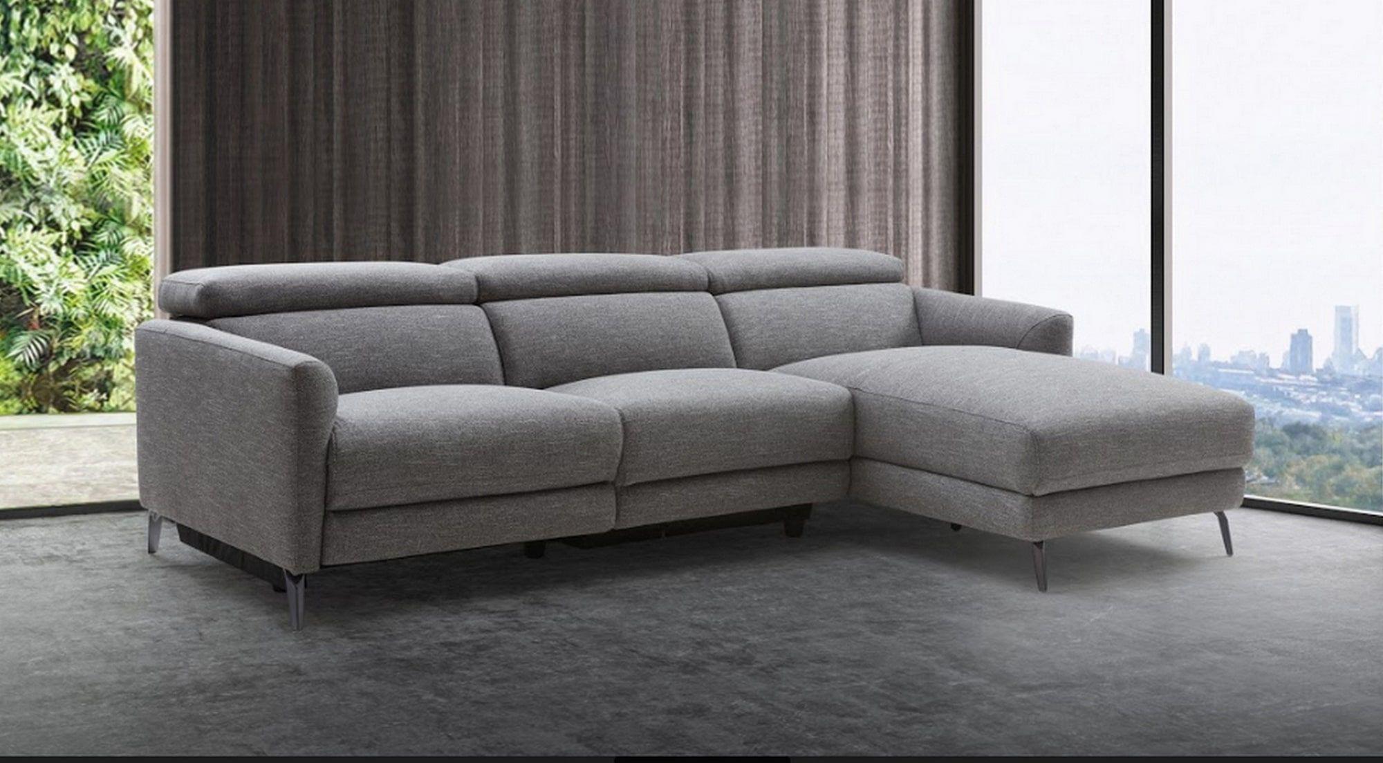 

    
VIG Furniture VGKMKM.5000-RF Sectional Sofa Gray VGKMKM.5000-RF
