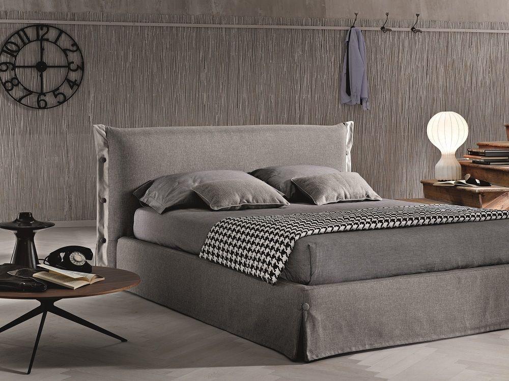 

    
Dylan Grey Fabric Storage Queen Size Bed MADE IN ITALY Contemporary
