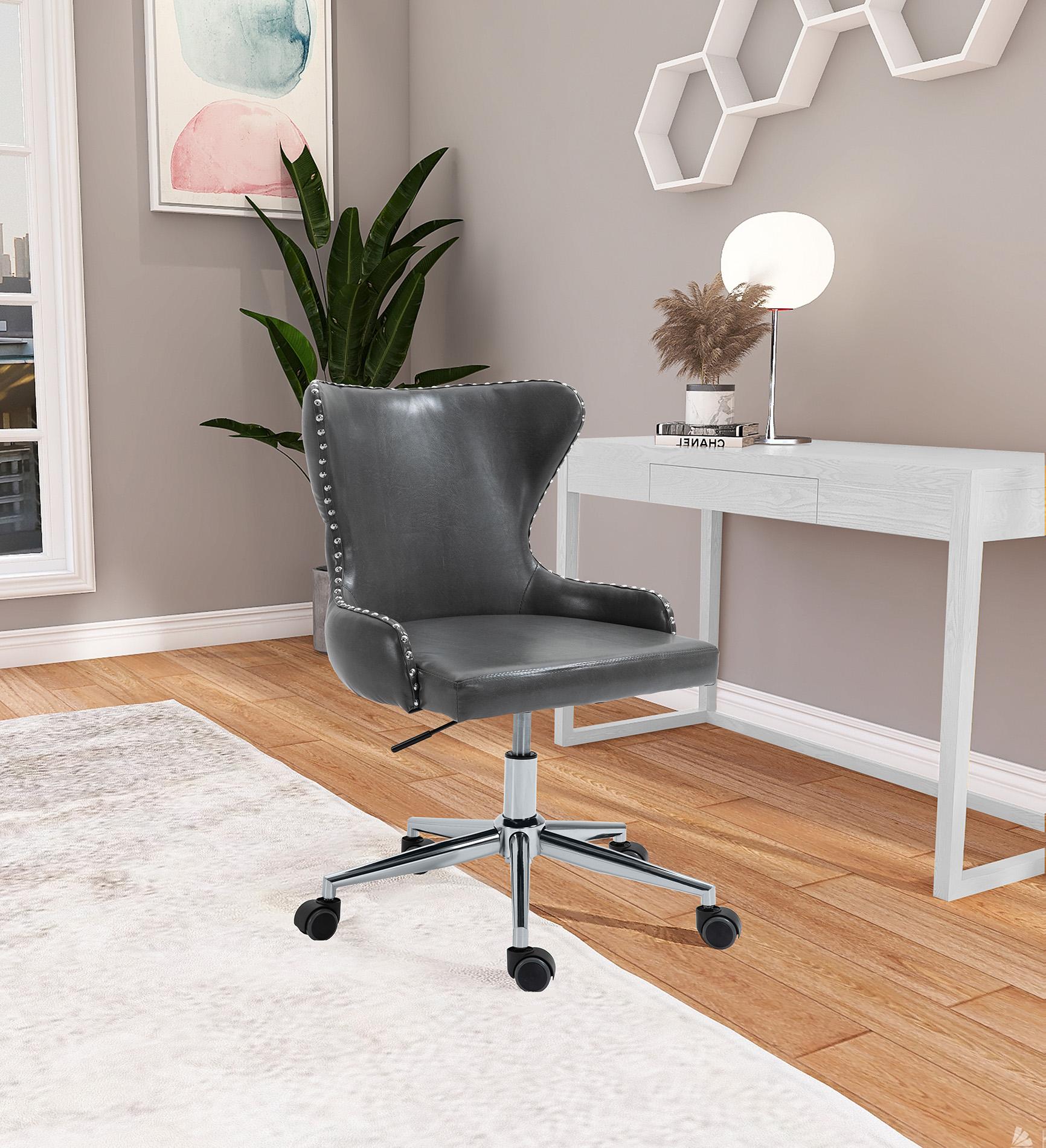

    
Grey Faux Leather & Chrome Swivel Office Chair HENDRIX 168Grey Meridian Modern
