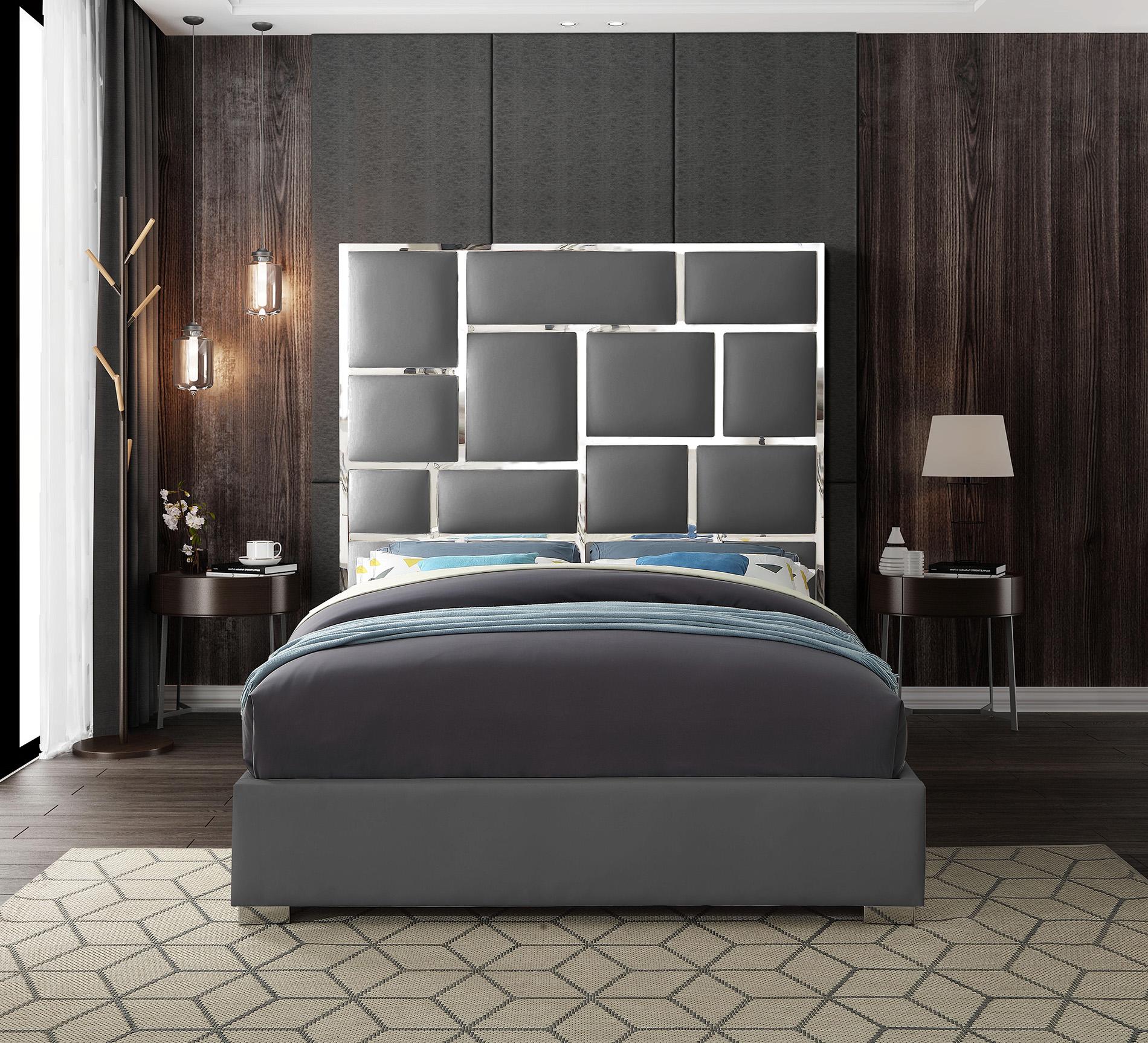 

    
Meridian Furniture MILAN Grey-K Platform Bed Chrome/Gray MilanGrey-K
