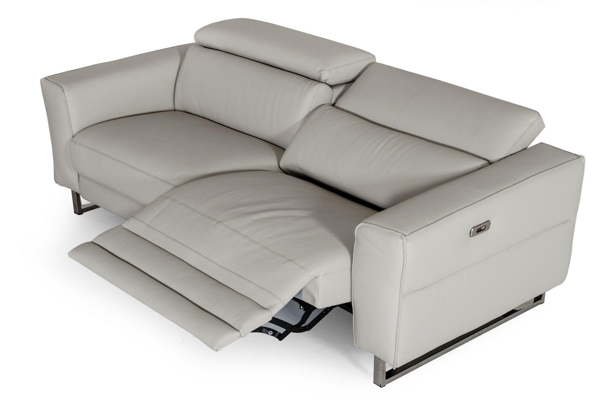 

    
VIG Furniture VGDDLUCCA-GREY-S Recliner Sofa Gray VGDDLUCCA-GREY-S
