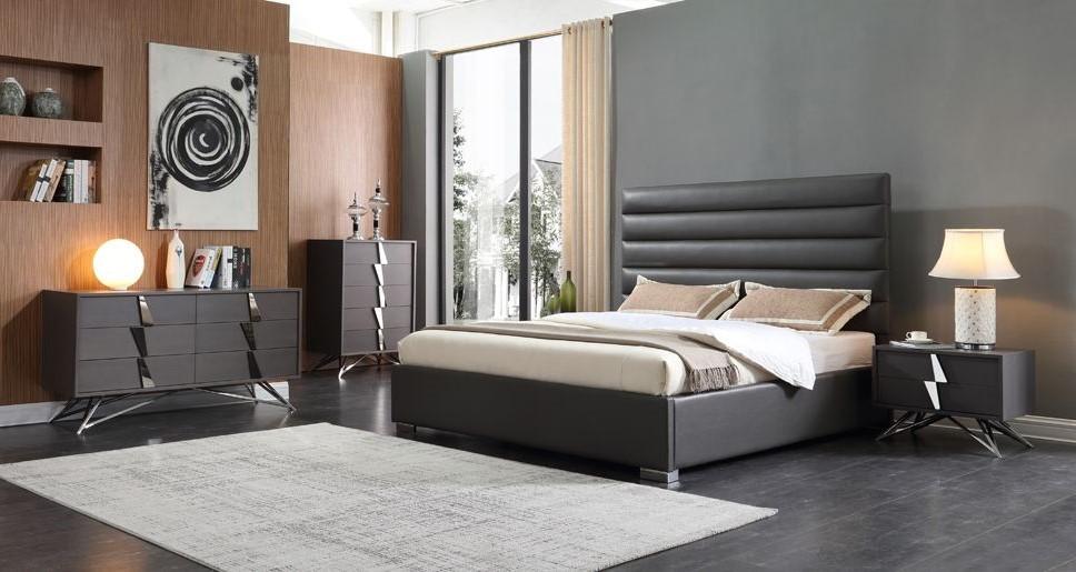 Contemporary, Modern Panel Bedroom Set Lucy VGVCBD1708-GRYPU-Q-5pcs in Gray Leatherette