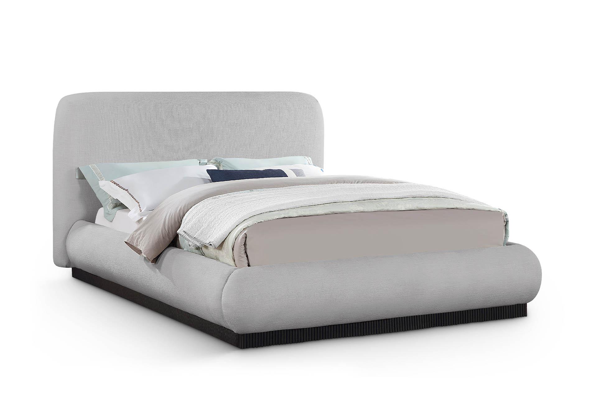 

    
Grey Linen King Bed RIGBY B1278Grey-K Meridian Modern Contemporary
