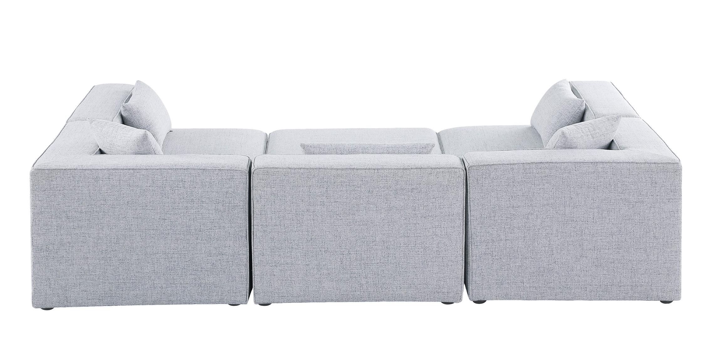 

    
630Grey-Sec6C Meridian Furniture Modular Sectional Sofa
