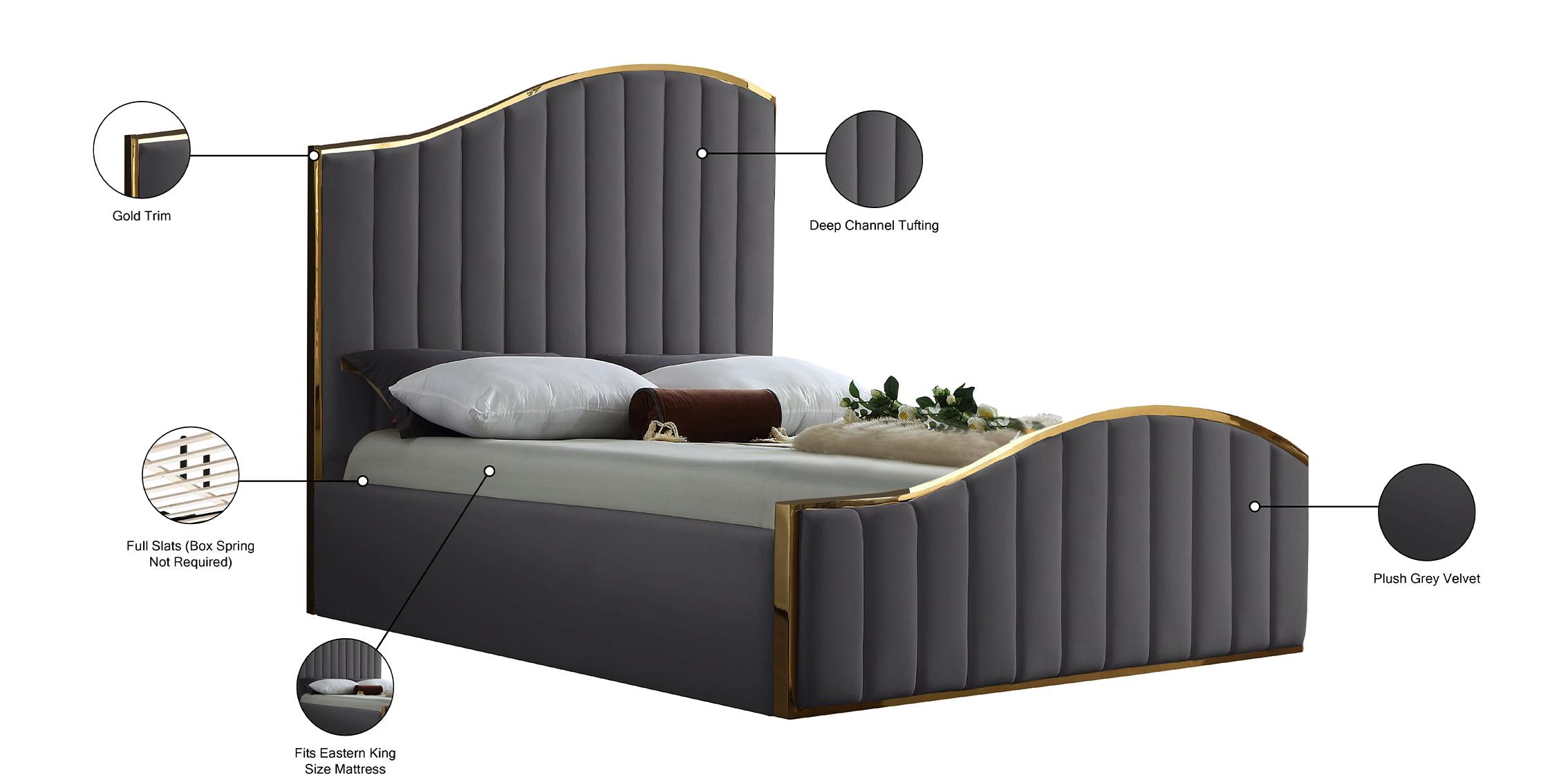 

        
Meridian Furniture JOLIE JolieGrey-Q Platform Bed Gray Velvet 704831401578
