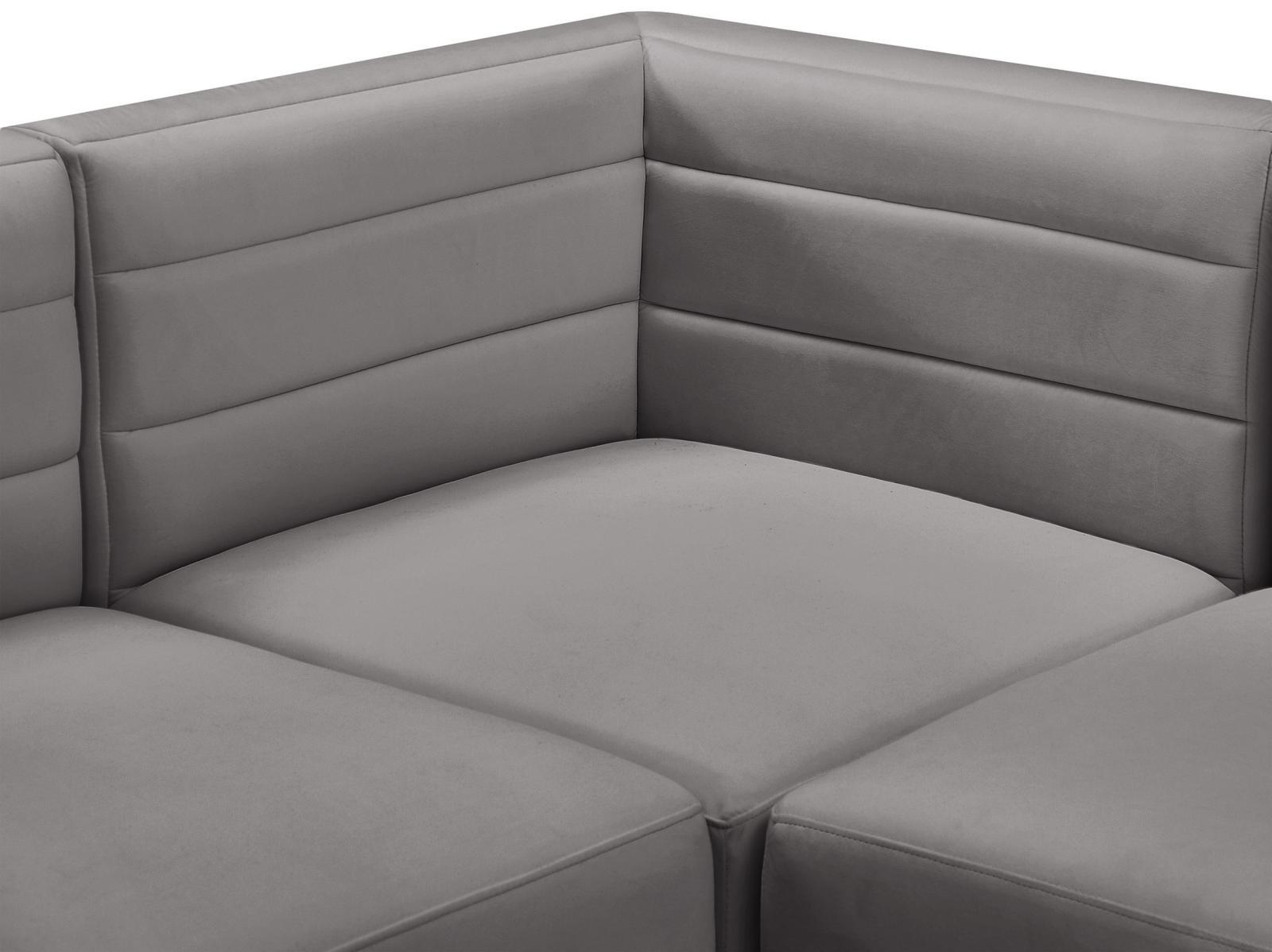 

    
677Grey-S126 Grey Velvet Modular Comfort Sofa Quincy 677Grey-S126 Meridian Contemporary

