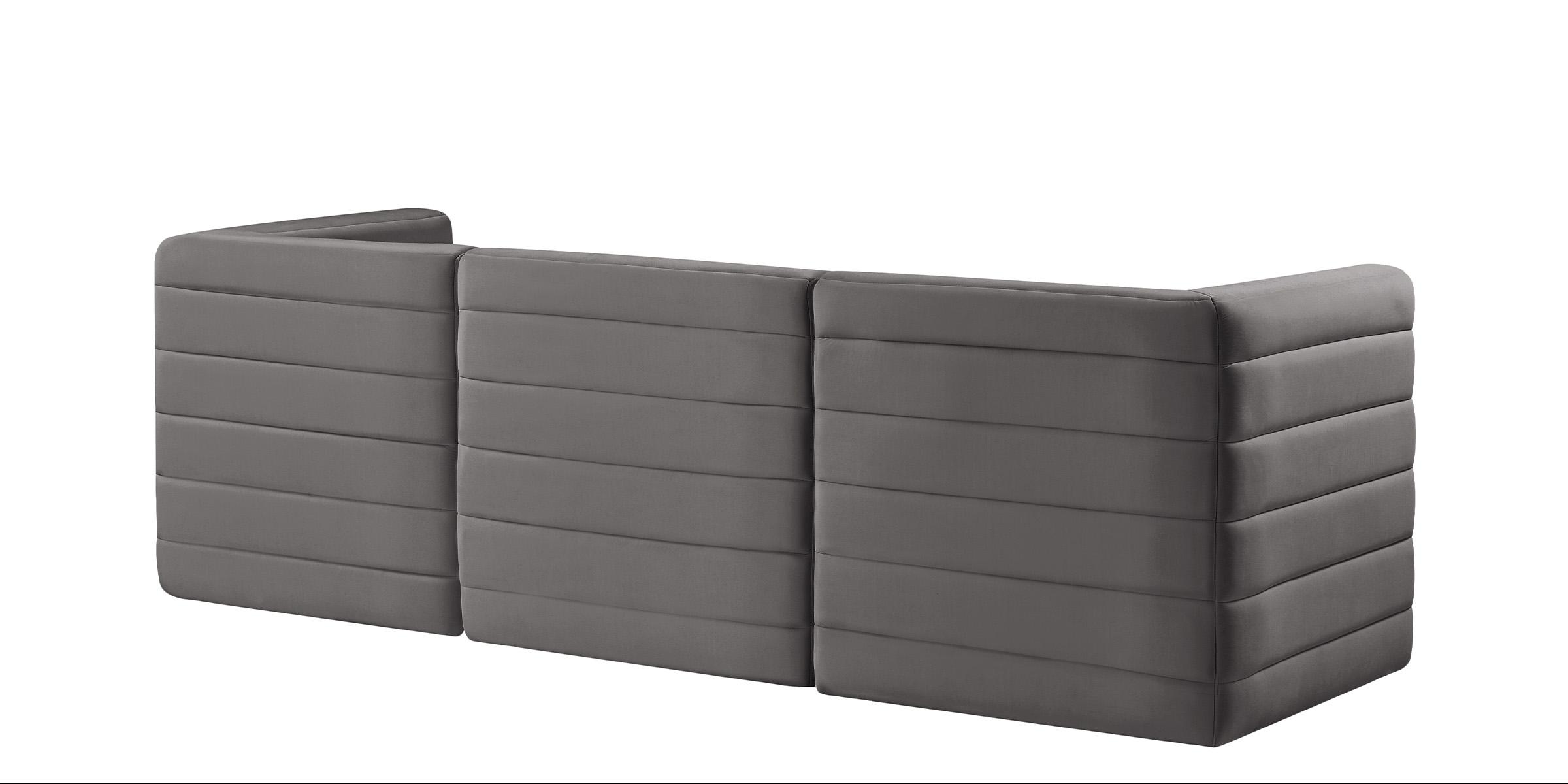 

    
677Grey-S95 Meridian Furniture Modular Sofa
