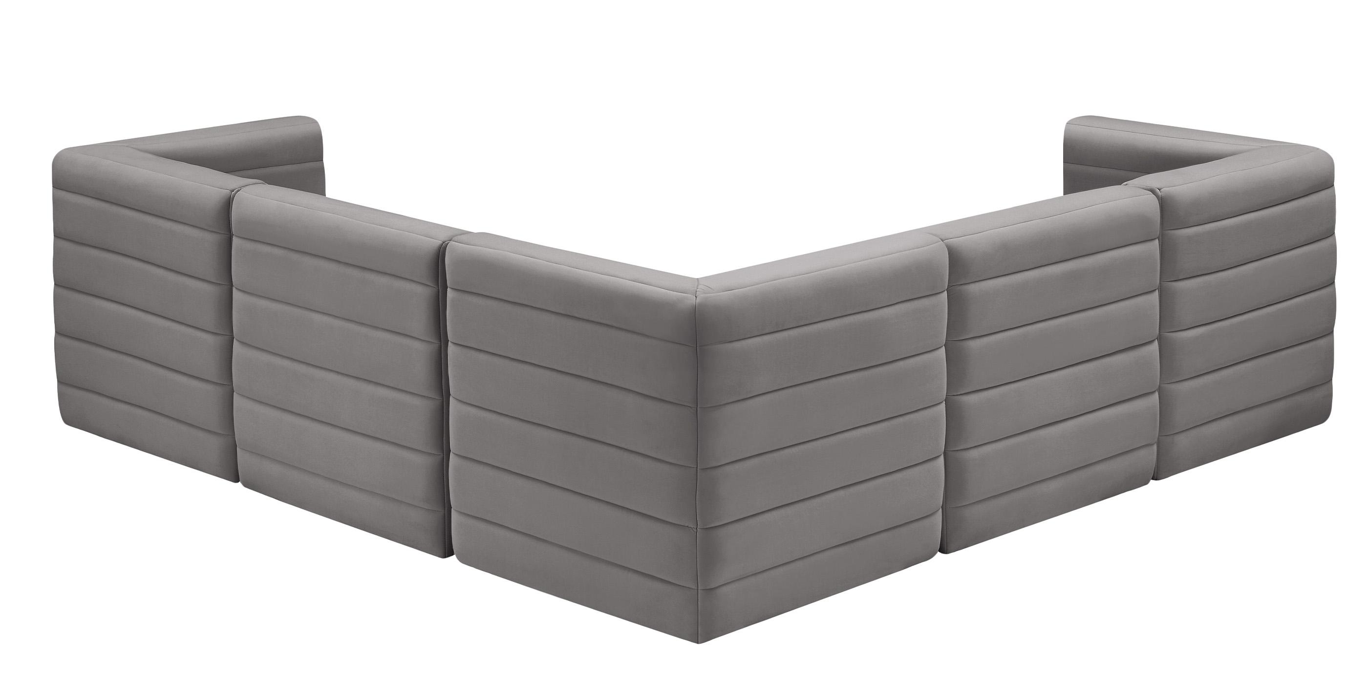 

    
677Grey-Sec5C Meridian Furniture Modular Sectional Sofa
