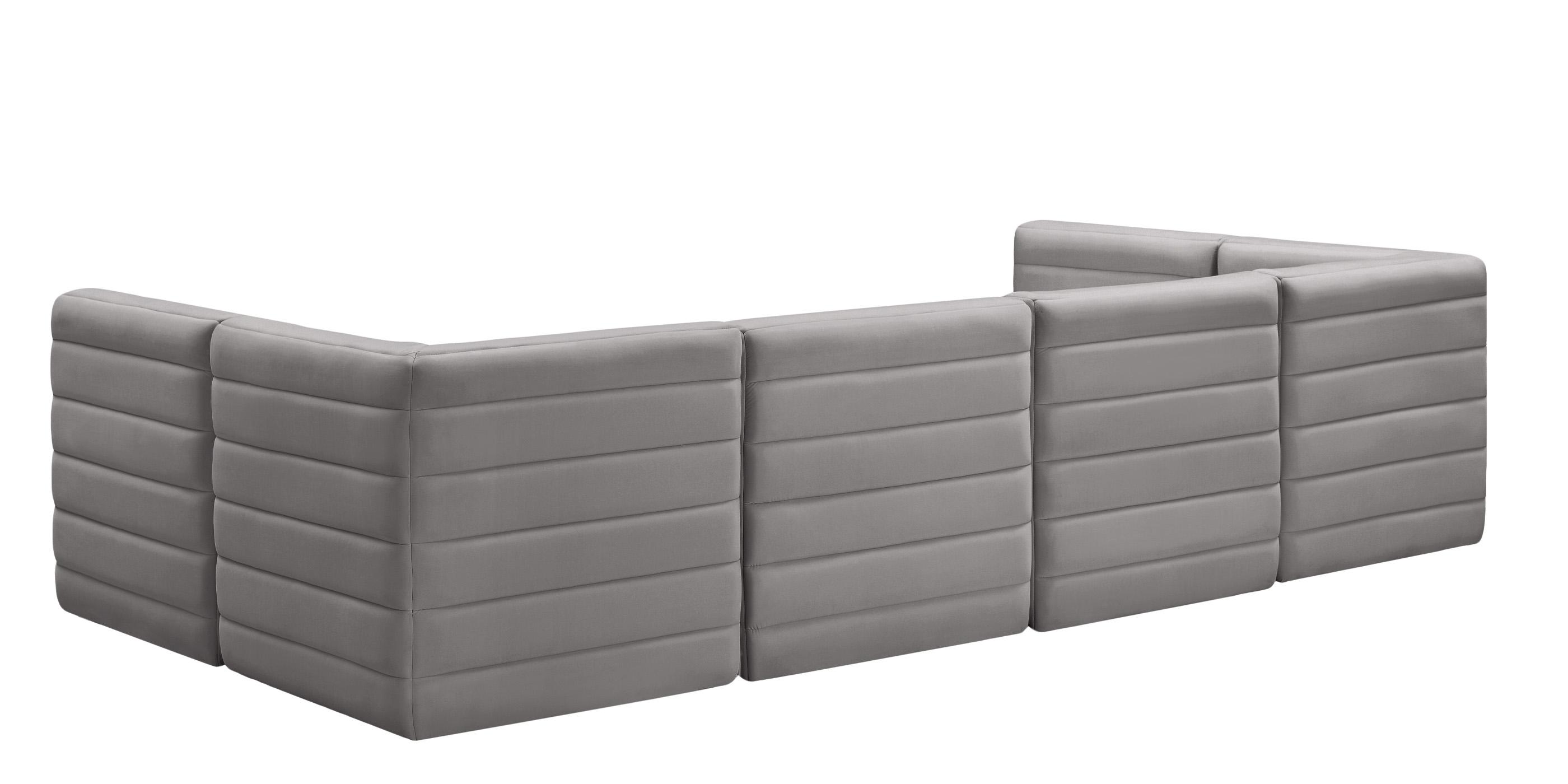 

        
Meridian Furniture Quincy 677Grey-Sec6B Modular Sectional Sofa Gray Velvet 94308261805
