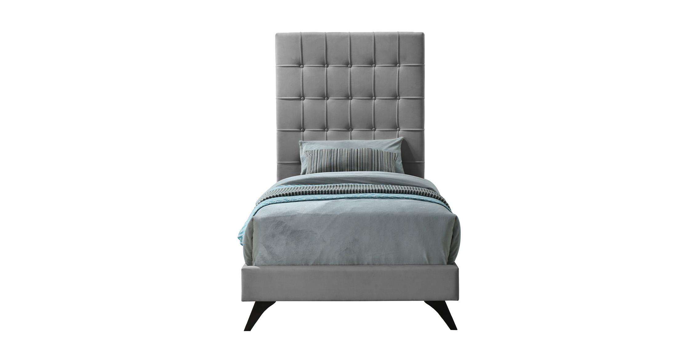 

        
Meridian Furniture ELLY EllyGrey-T Platform Bed Espresso/Gray Fabric 753359799711
