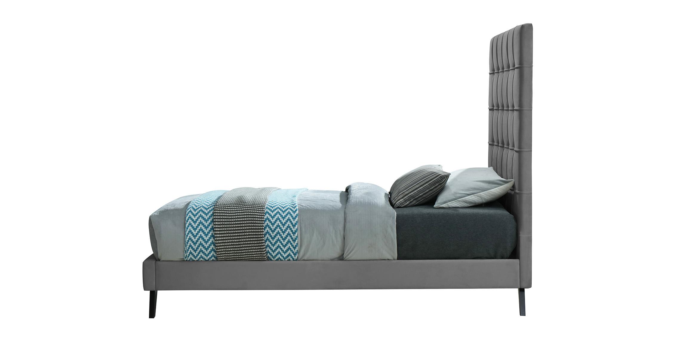 

    
EllyGrey-T Meridian Furniture Platform Bed
