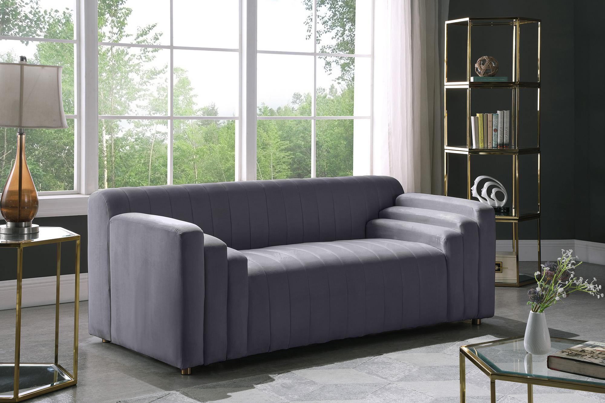 

        
Meridian Furniture NAYA 637Grey-L Loveseat Gray Velvet 753359806792
