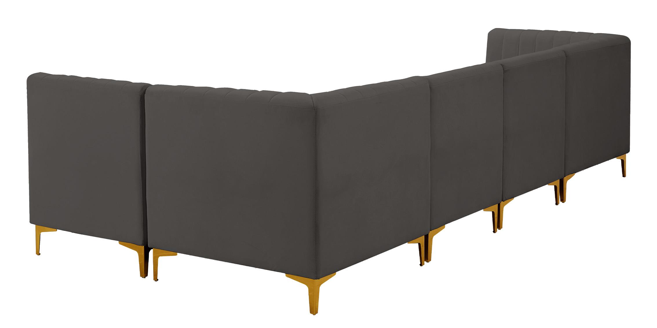 

    
604Grey-Sec5B Meridian Furniture Modular Sectional Sofa
