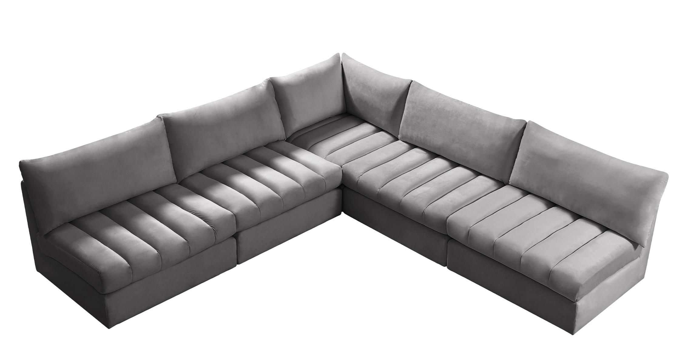 

        
Meridian Furniture JACOB 649Grey-Sec5B Modular Sectional Sofa Gray  94308259604

