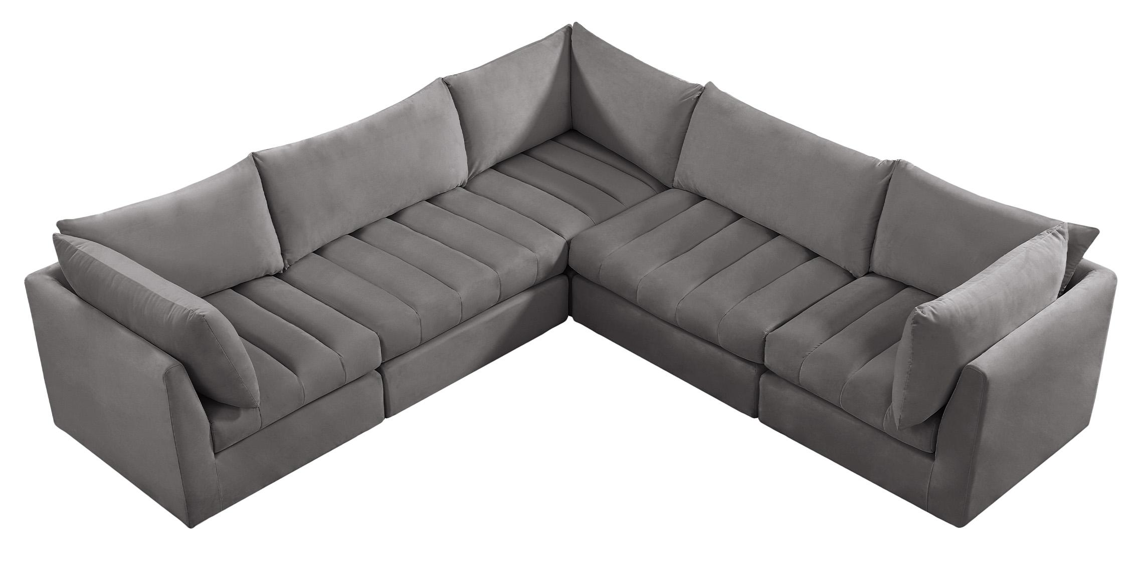 

    
Meridian Furniture JACOB 649Grey-Sec5C Modular Sectional Sofa Gray 649Grey-Sec5C
