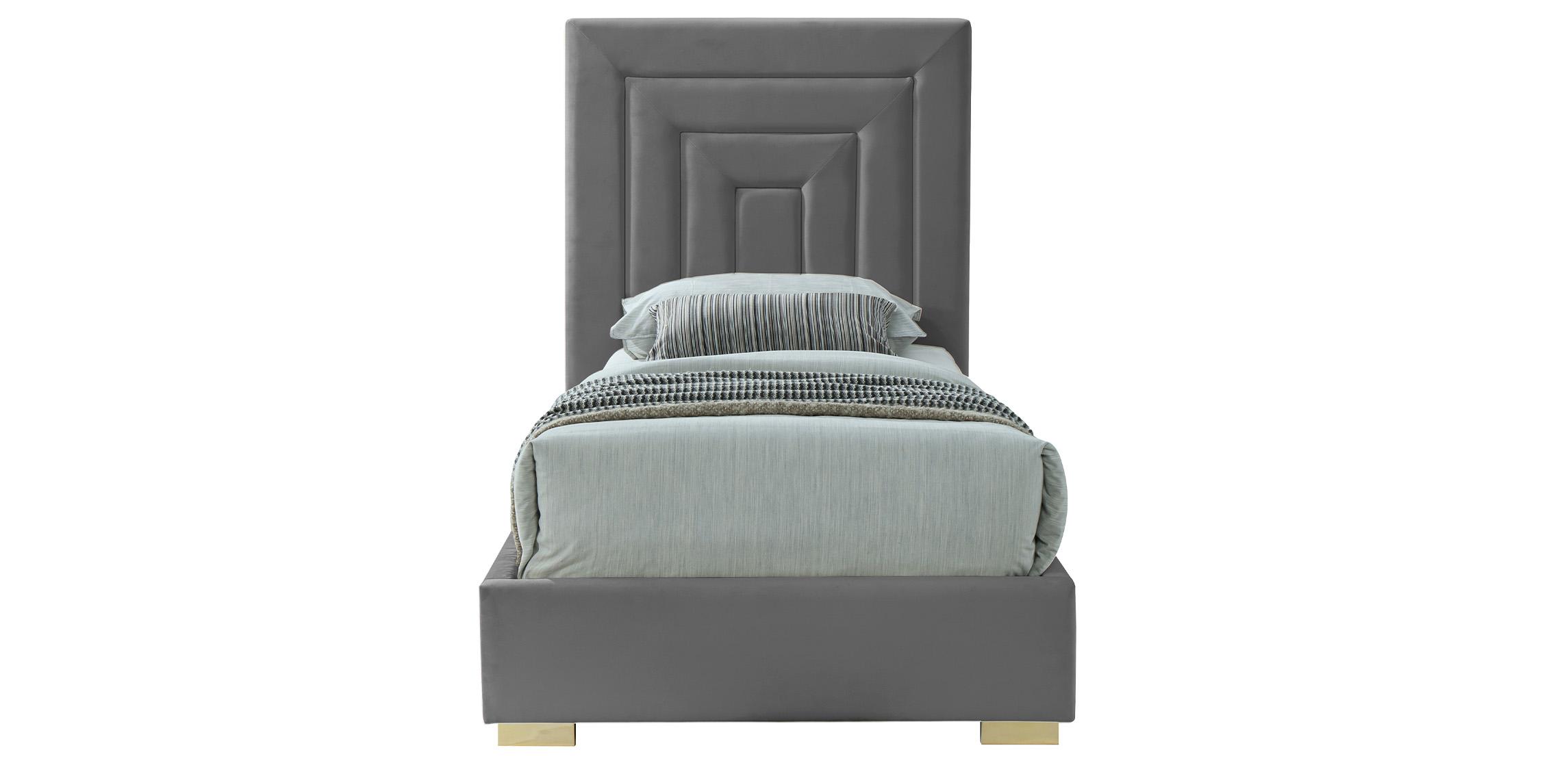 

        
Meridian Furniture NORA NoraGrey-T Platform Bed Gray Fabric 094308250649
