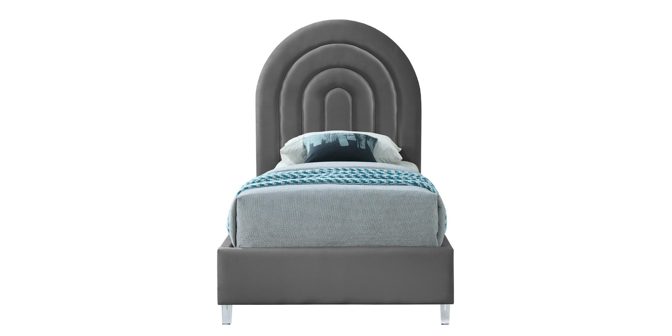 

        
Meridian Furniture RAINBOW RainbowGrey-T Platform Bed Gray Fabric 094308250489

