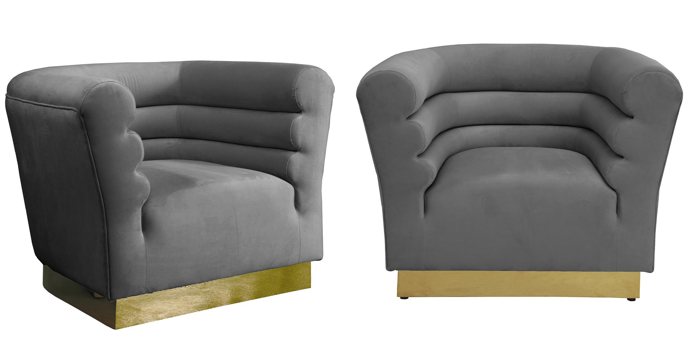 

        
Meridian Furniture BELLINI 669Grey Arm Chairs Gray Velvet 704831405767
