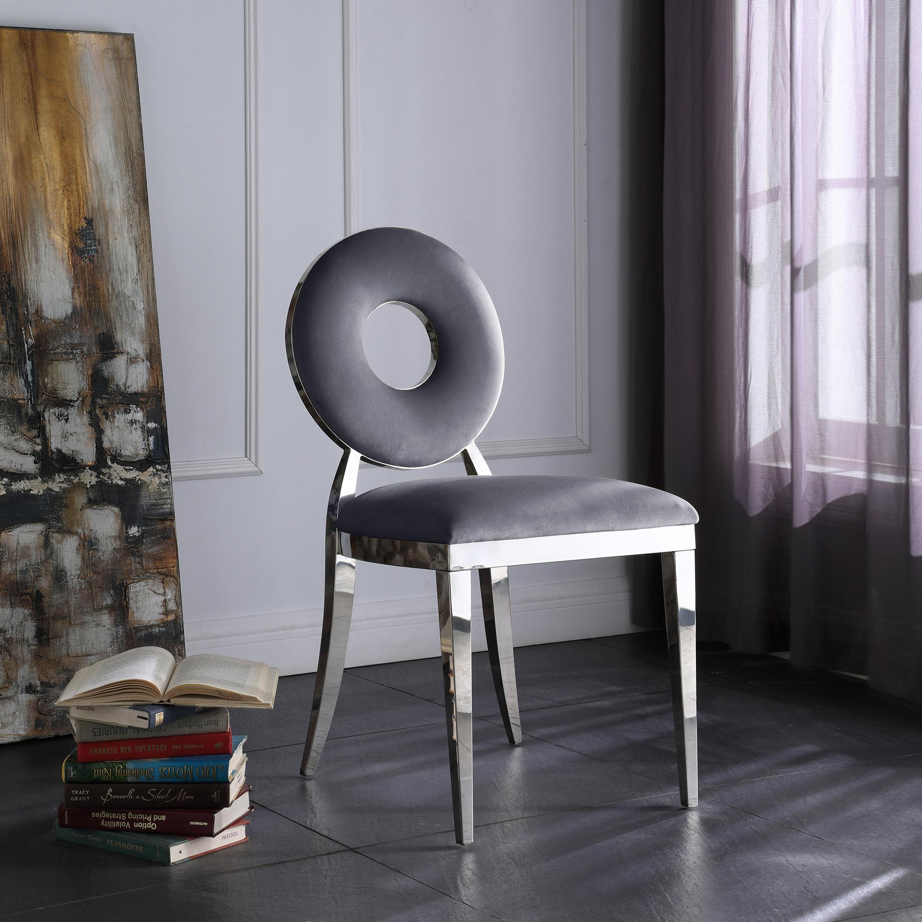 

    
Grey Velvet & Chrome Chair Set 2 CAROUSEL 859Grey-C Meridian Modern Contemporary
