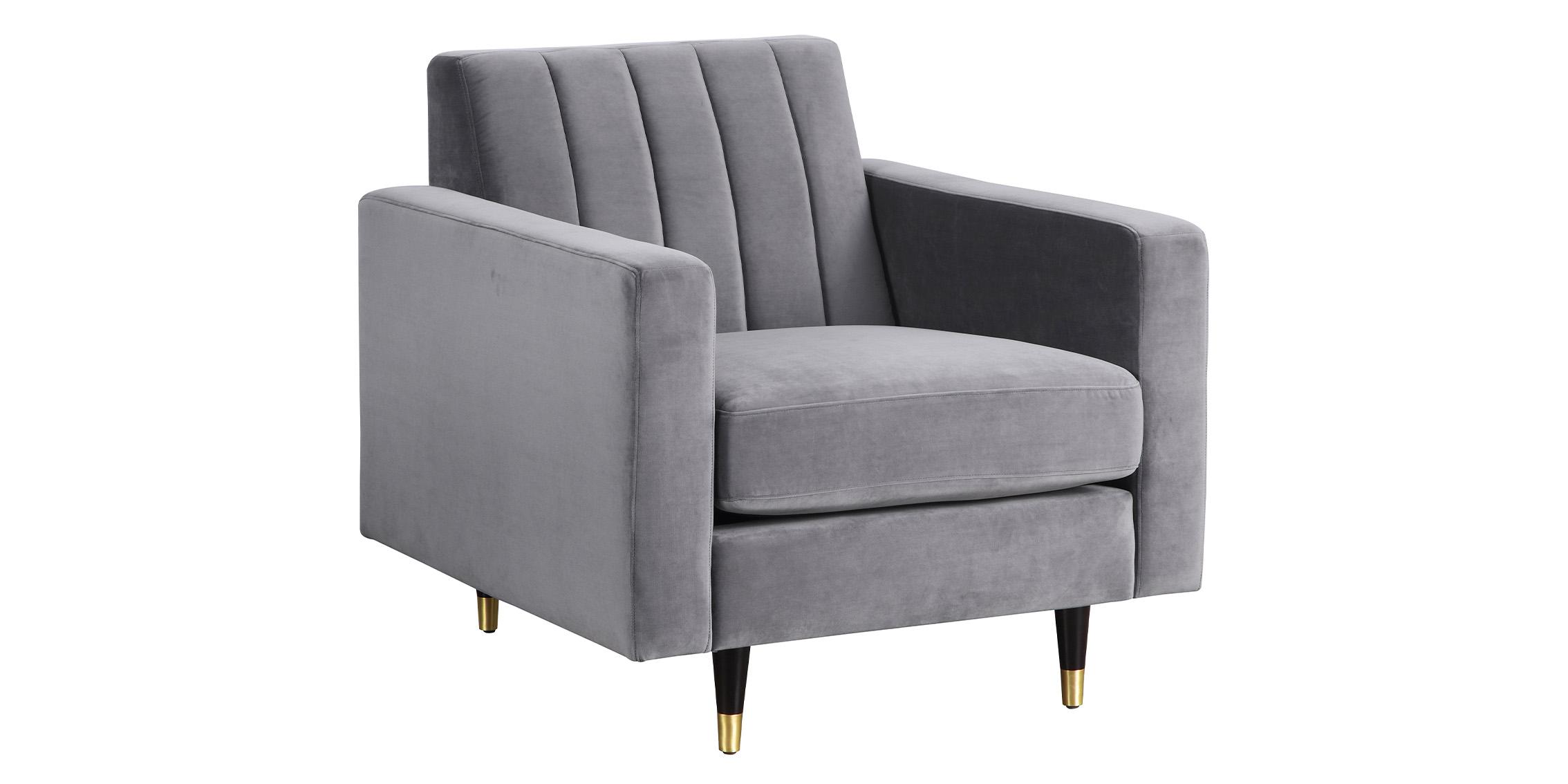 

        
Meridian Furniture LOLA 619Grey-S-Set-3 Sofa Set Gray Velvet 647899952654

