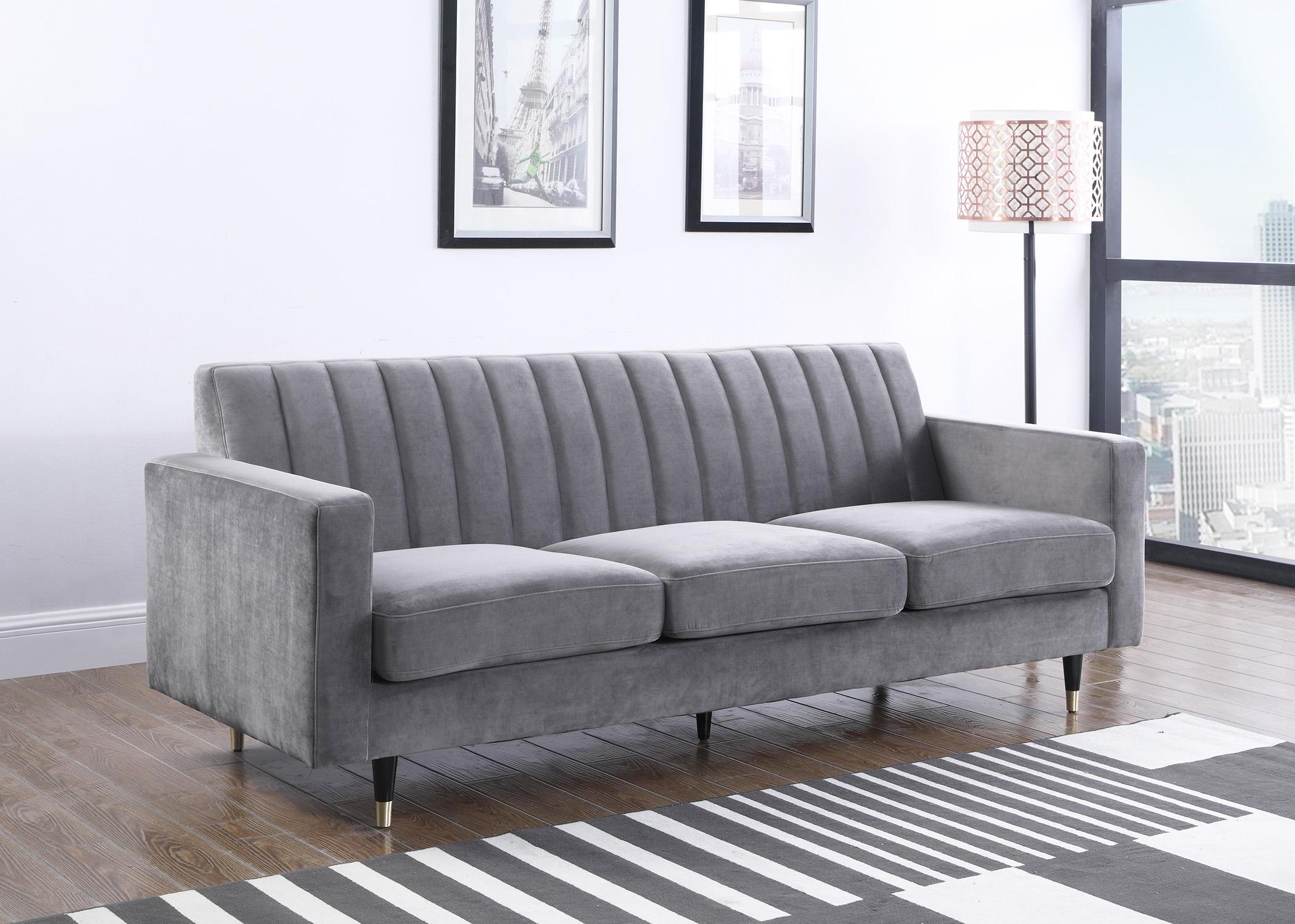 

    
619Grey-S-Set-3 Meridian Furniture Sofa Set
