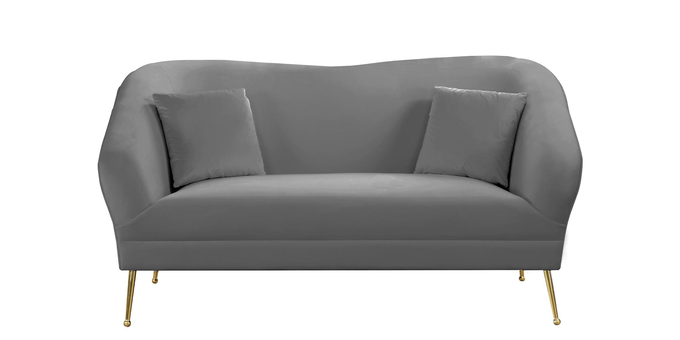 

    
Meridian Furniture HERMOSA 658Grey-L Loveseat Gray 658Grey-L
