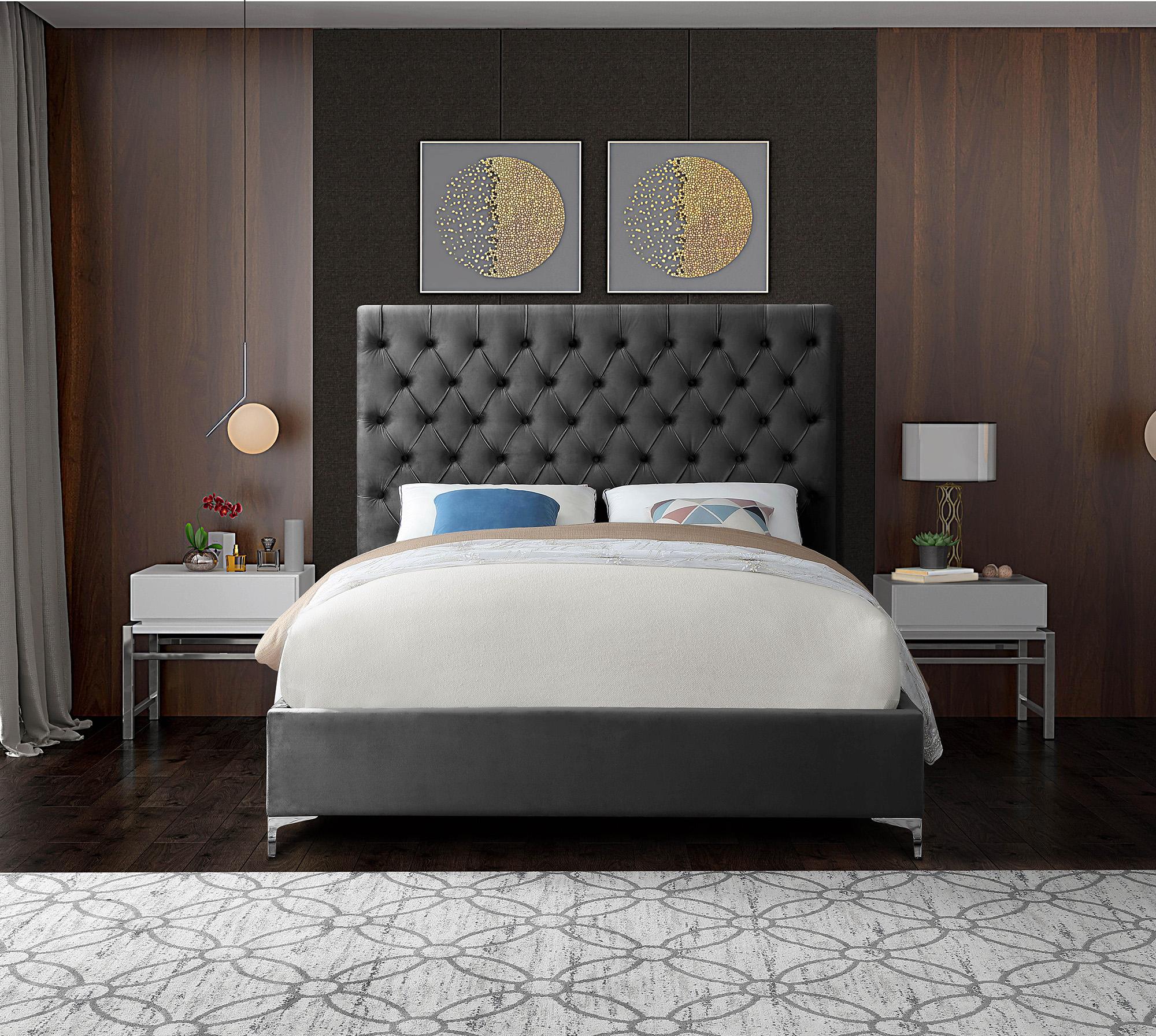 

    
Meridian Furniture CRUZ Grey-F Platform Bed Gray CruzGrey-F
