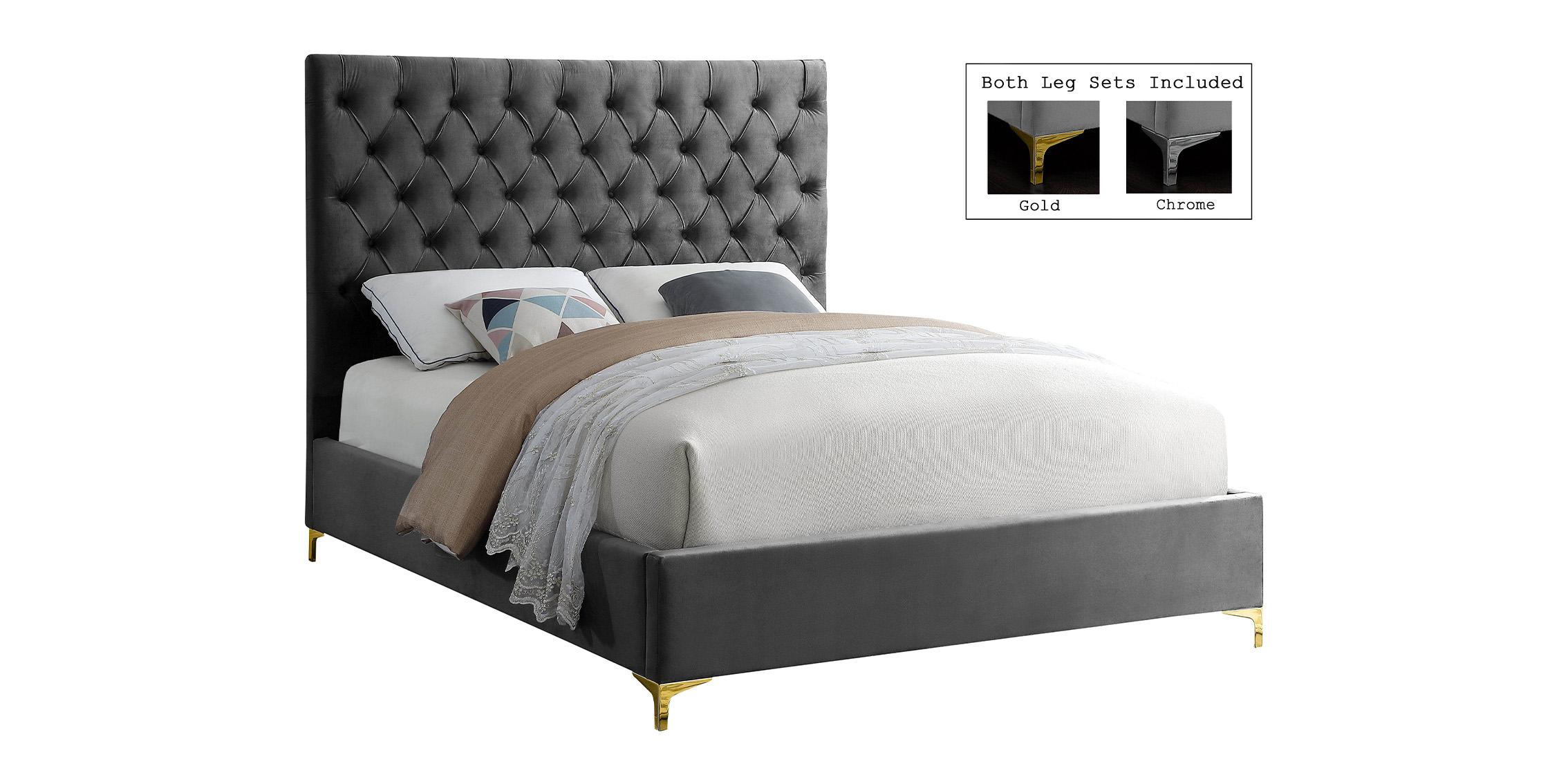 

    
CruzGrey-F Meridian Furniture Platform Bed
