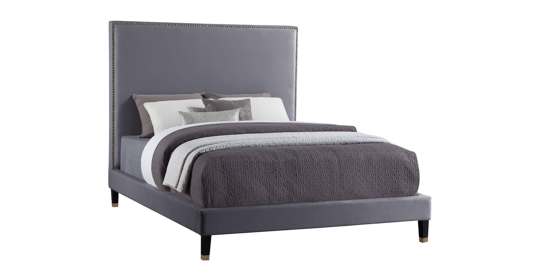 

    
Grey Velvet Full Bed HARLIE HarlieGrey-F Meridian Modern Contemporary
