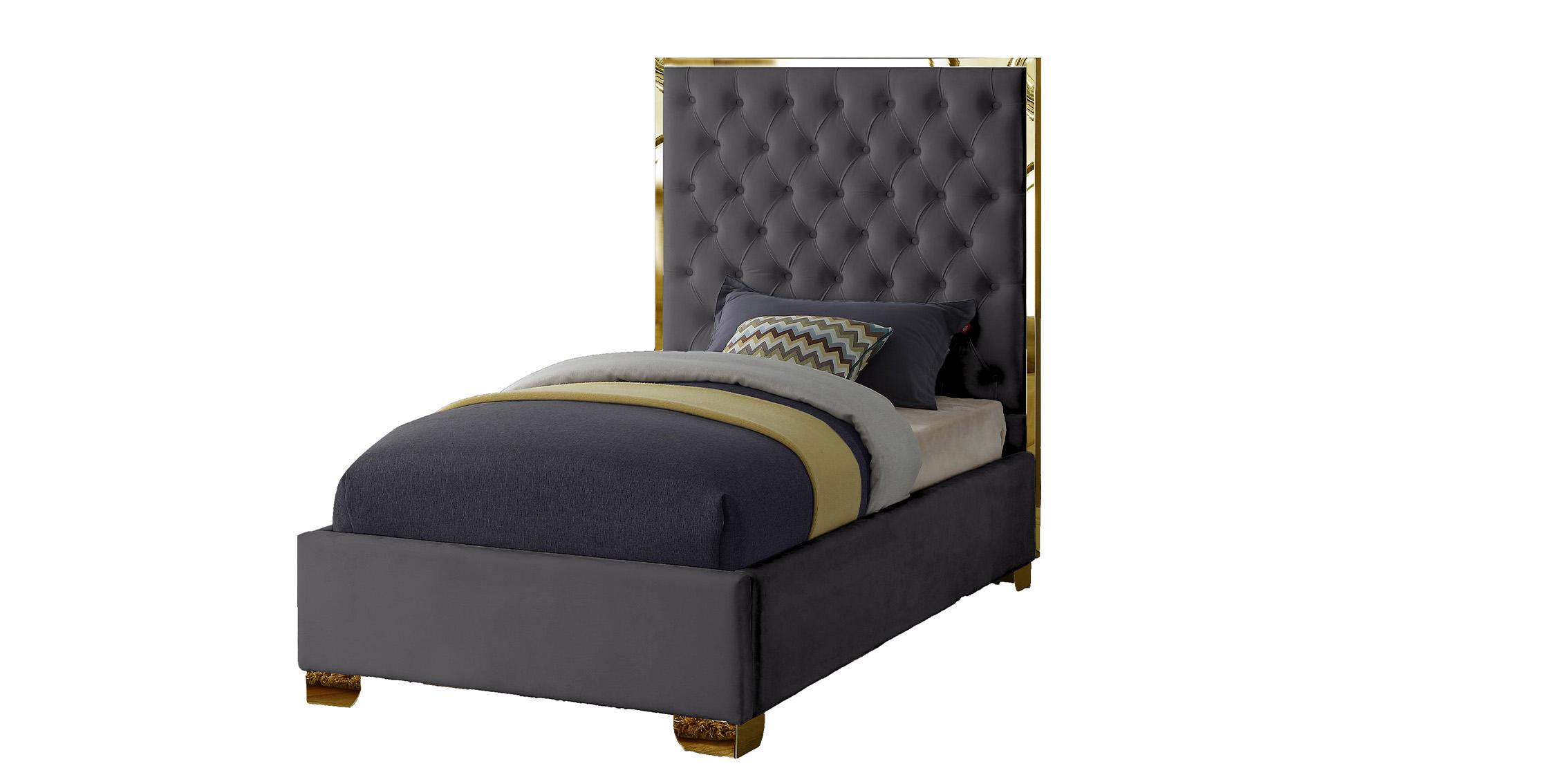 

        
Meridian Furniture LanaGrey-T Platform Bed Gray Velvet 704831404036
