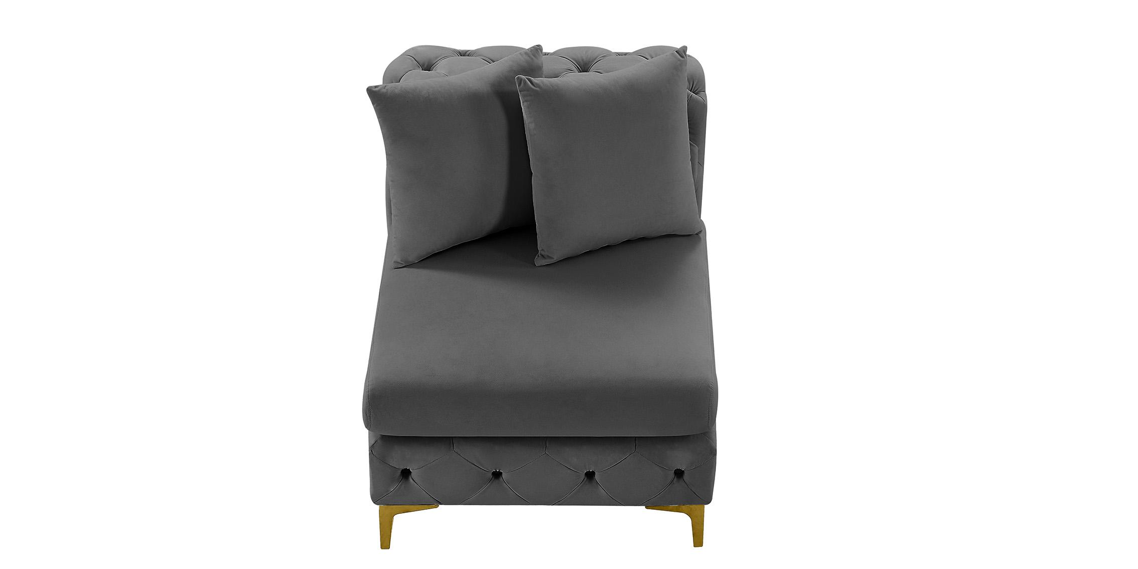 

    
686Grey-Armless Meridian Furniture Modular Armless Chair
