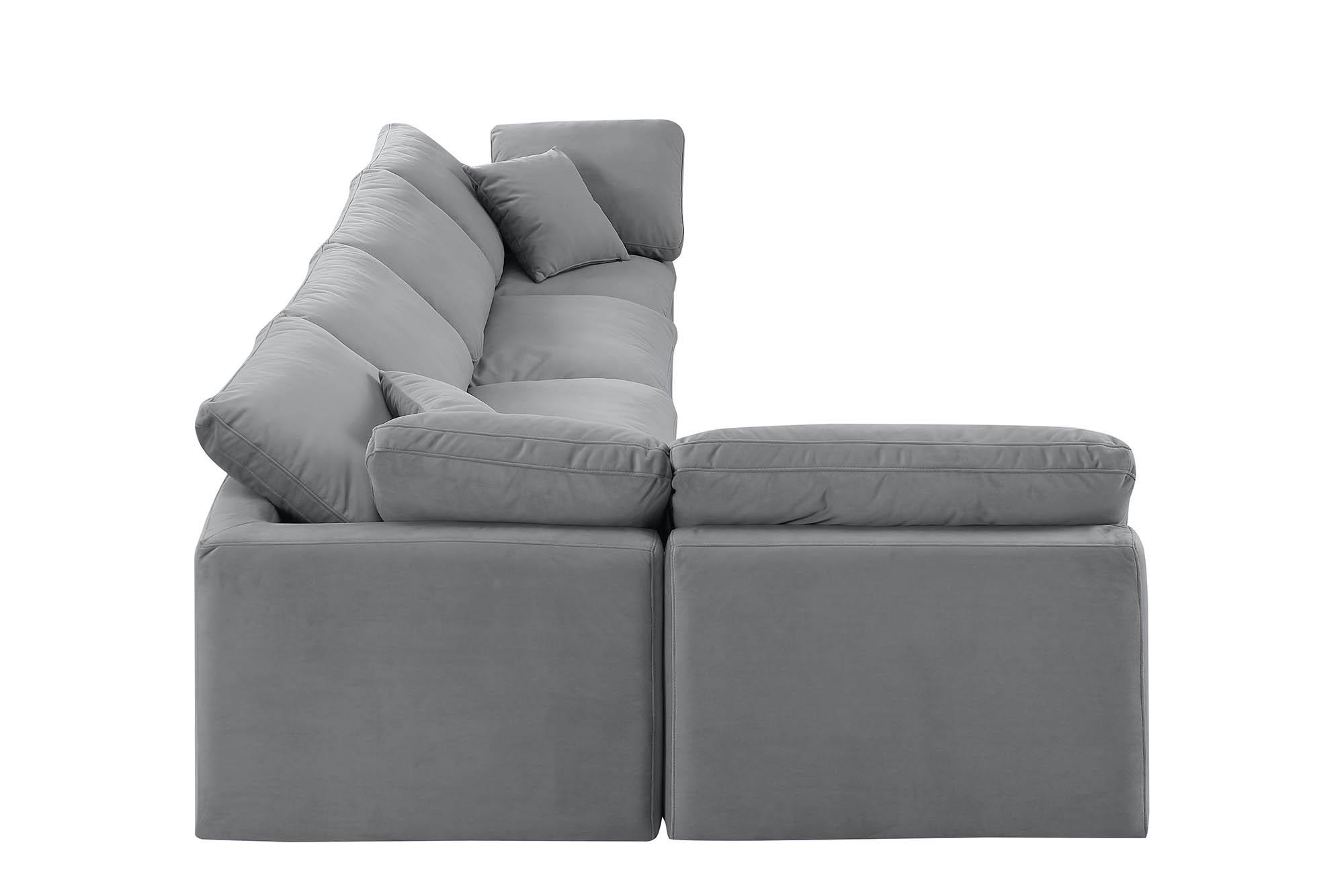 

        
Meridian Furniture INDULGE 147Grey-Sec5D Modular Sectional Sofa Gray Velvet 094308316529
