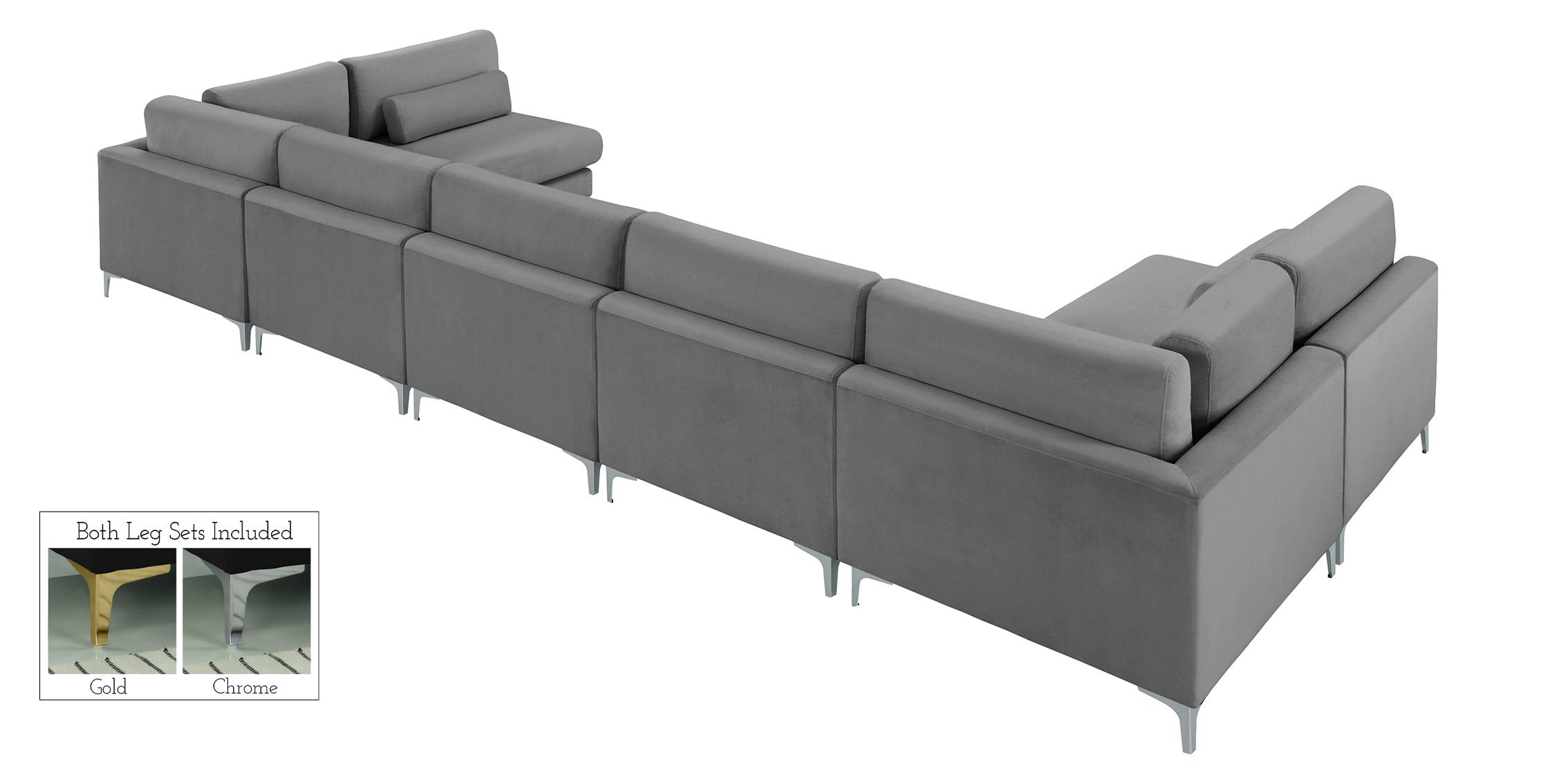 

        
Meridian Furniture JULIA 605Grey-Sec7B Modular Sectional Sofa Gray Velvet 094308263892
