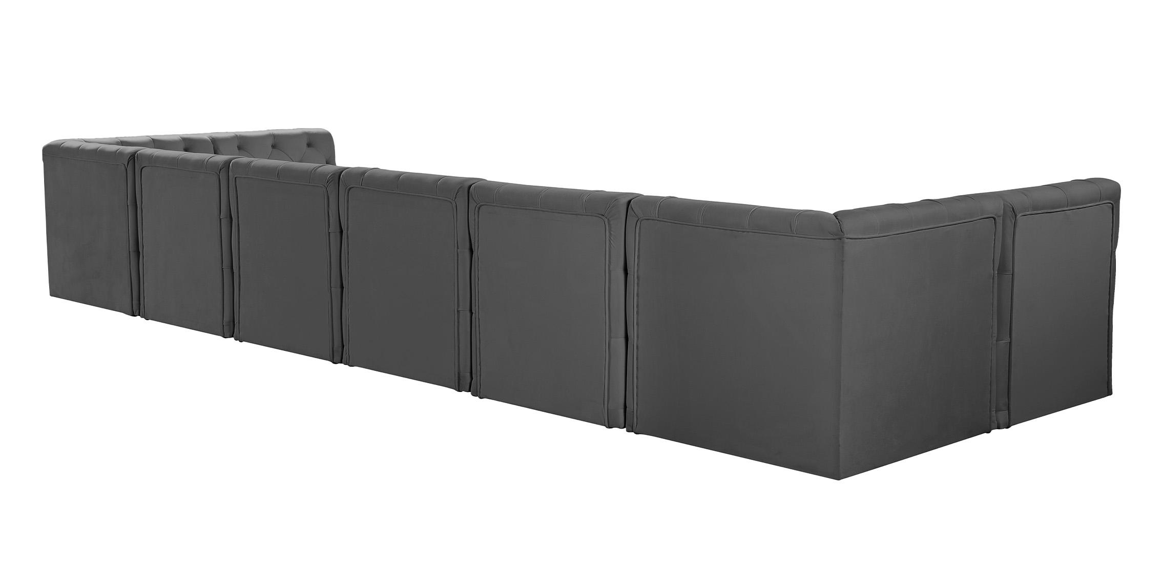 

        
Meridian Furniture TUFT 680Grey-Sec8B Modular Sectional Gray Velvet 94308273235
