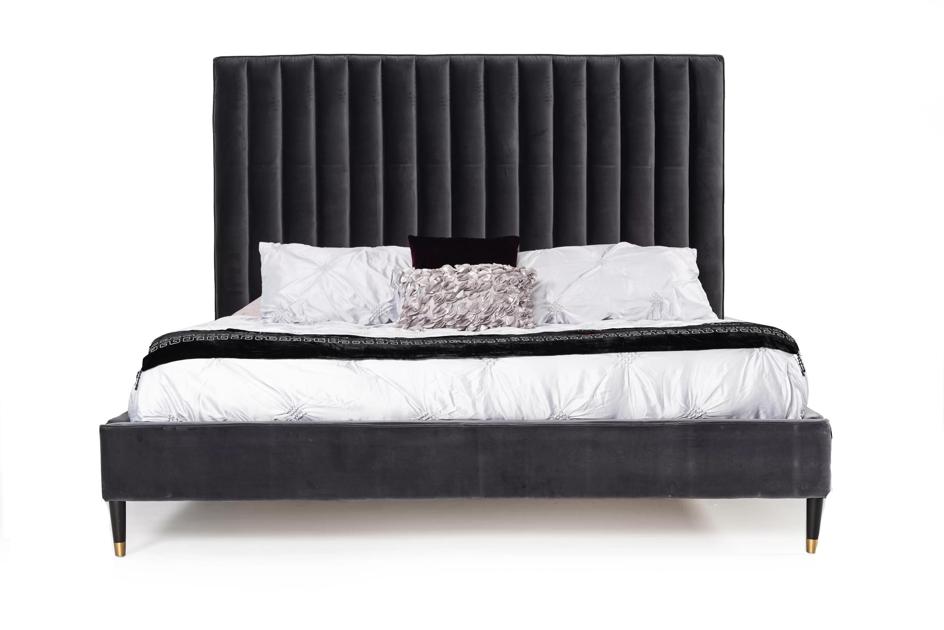 Contemporary, Modern Panel Bed Hemlock VGKKB606-GRY-Q in Black Velvet