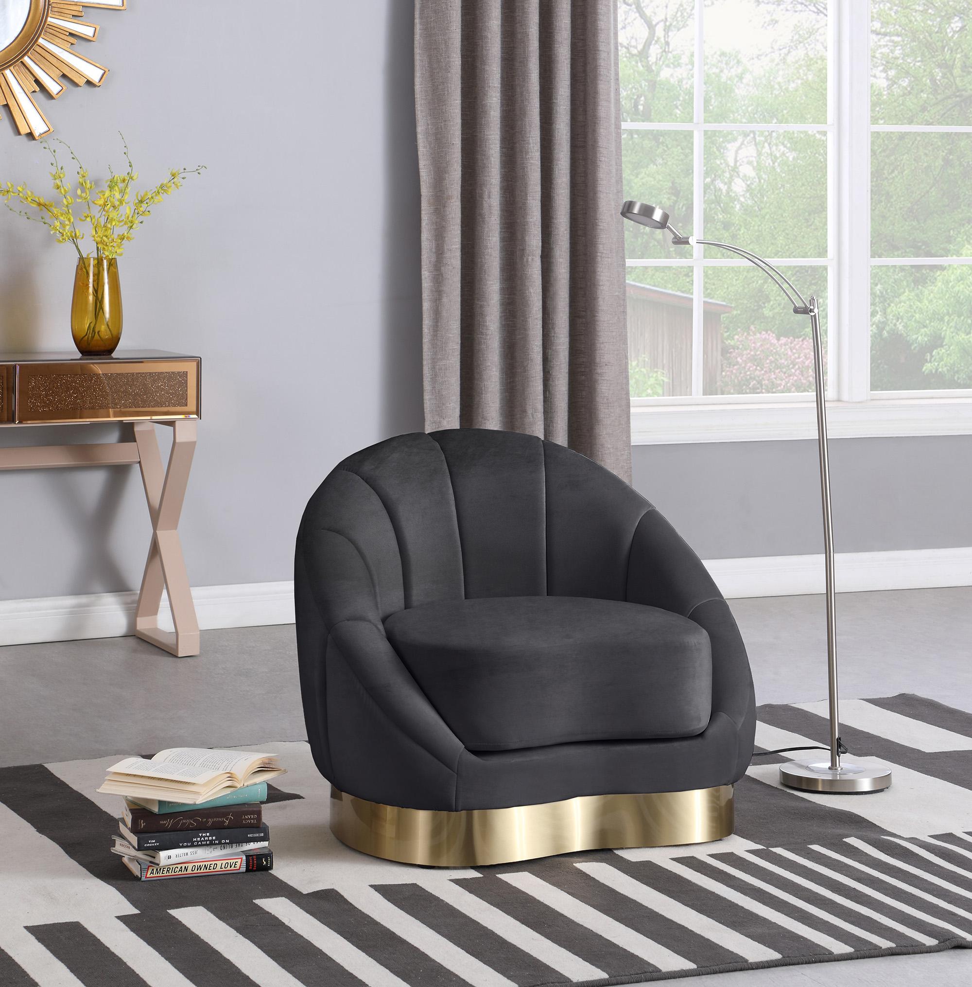 

    
Grey Velvet Rounded Chair 623Grey-C SHELLY Meridian Contemporary Modern
